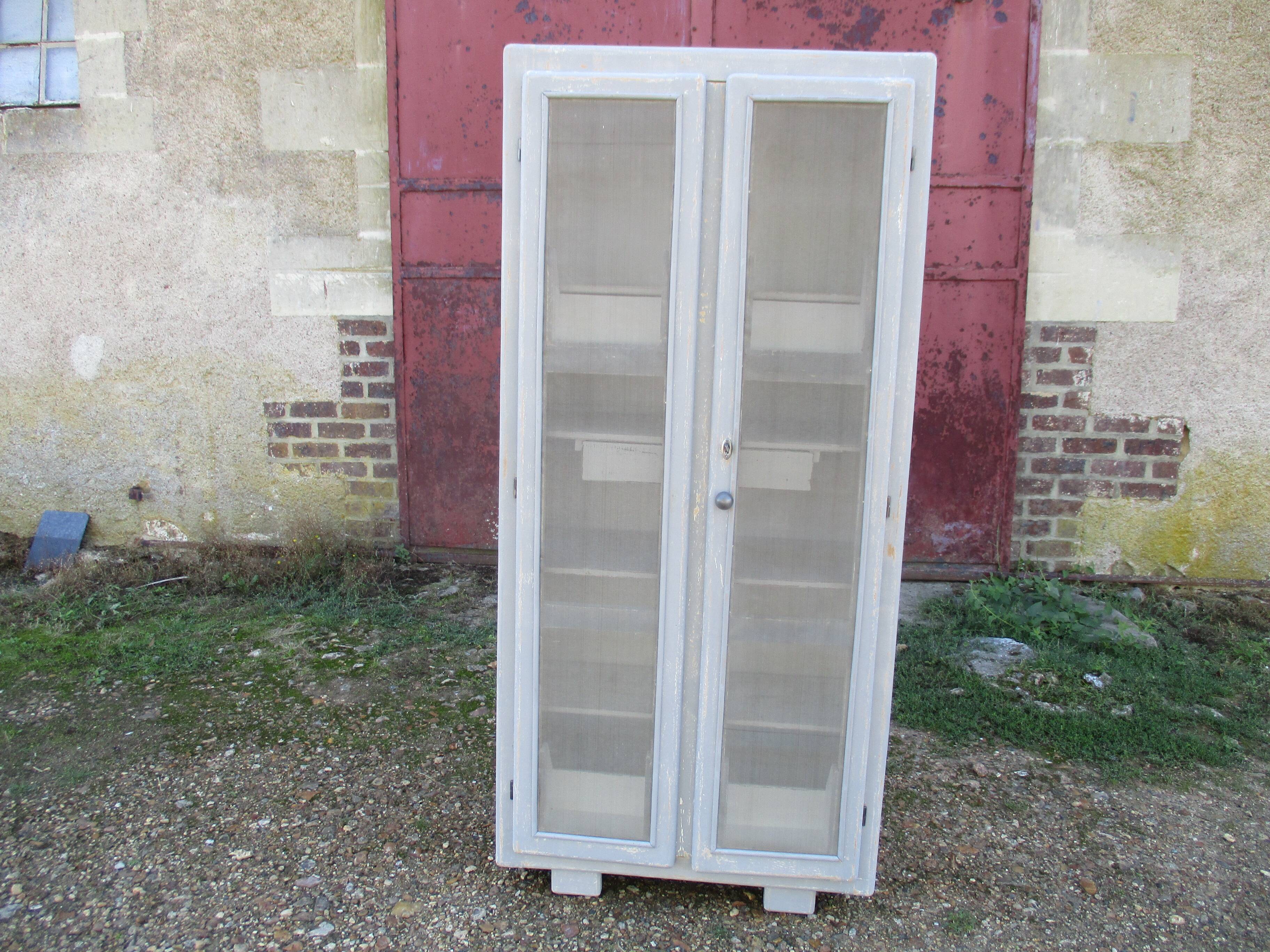 50s kitchen cabinet transformed with a patina makeover