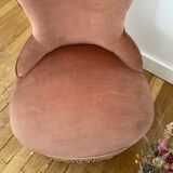 Old pink toad chair
