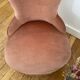 Fauteuil crapaud chauffeuse vieux rose