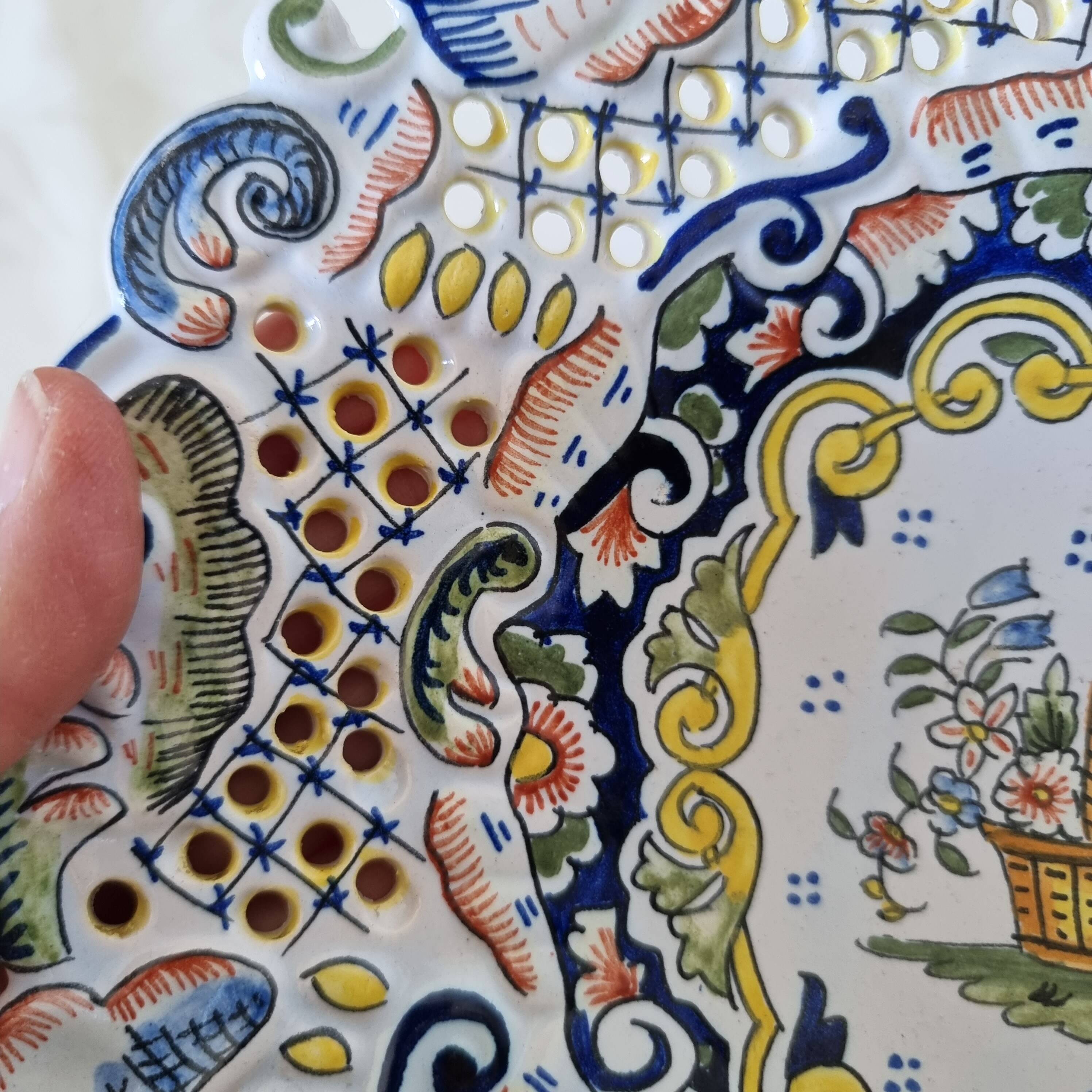 Decorative plate in Rouen earthenware, 19th century