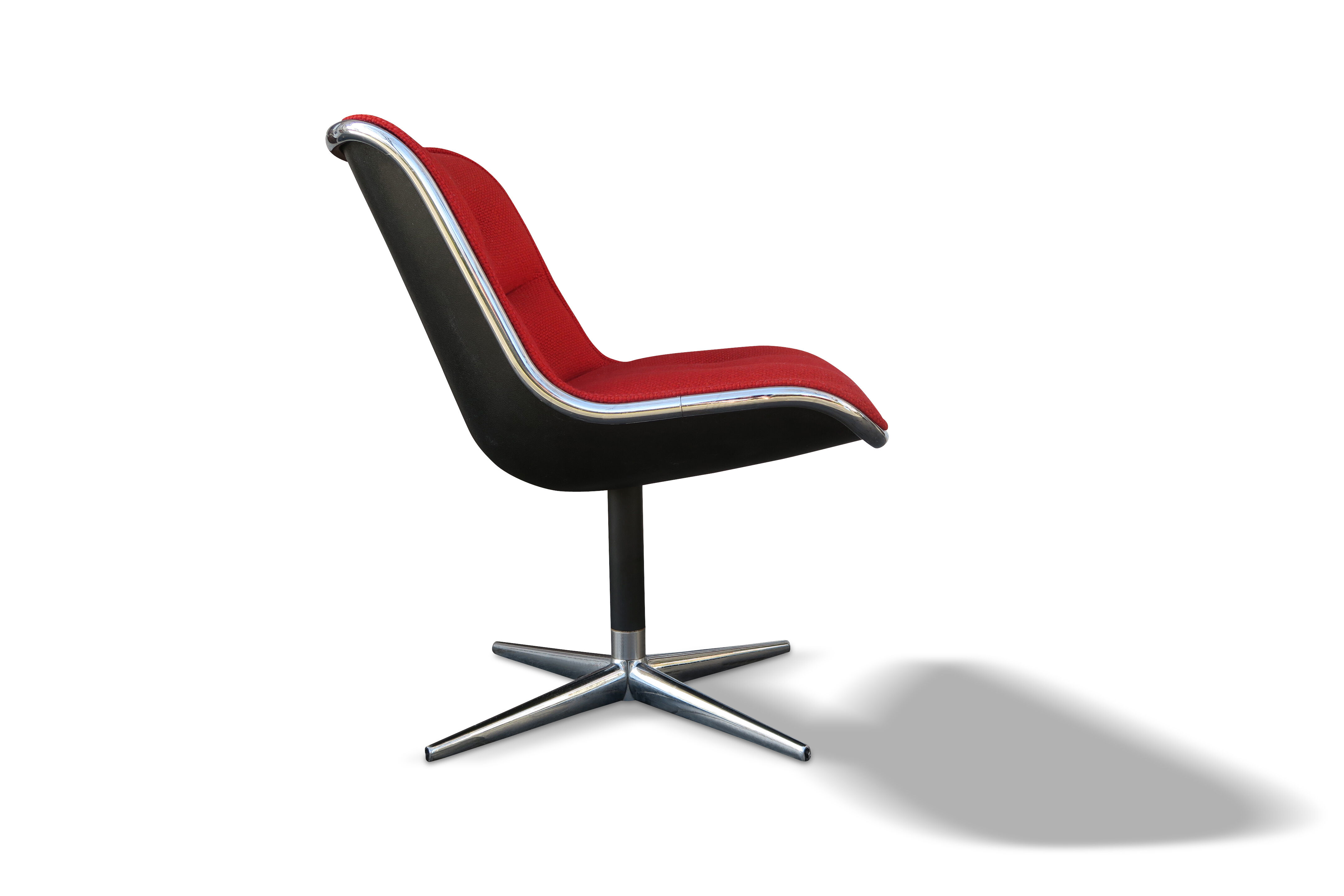 Armchair by Charles Pollock for Knoll 1st edition