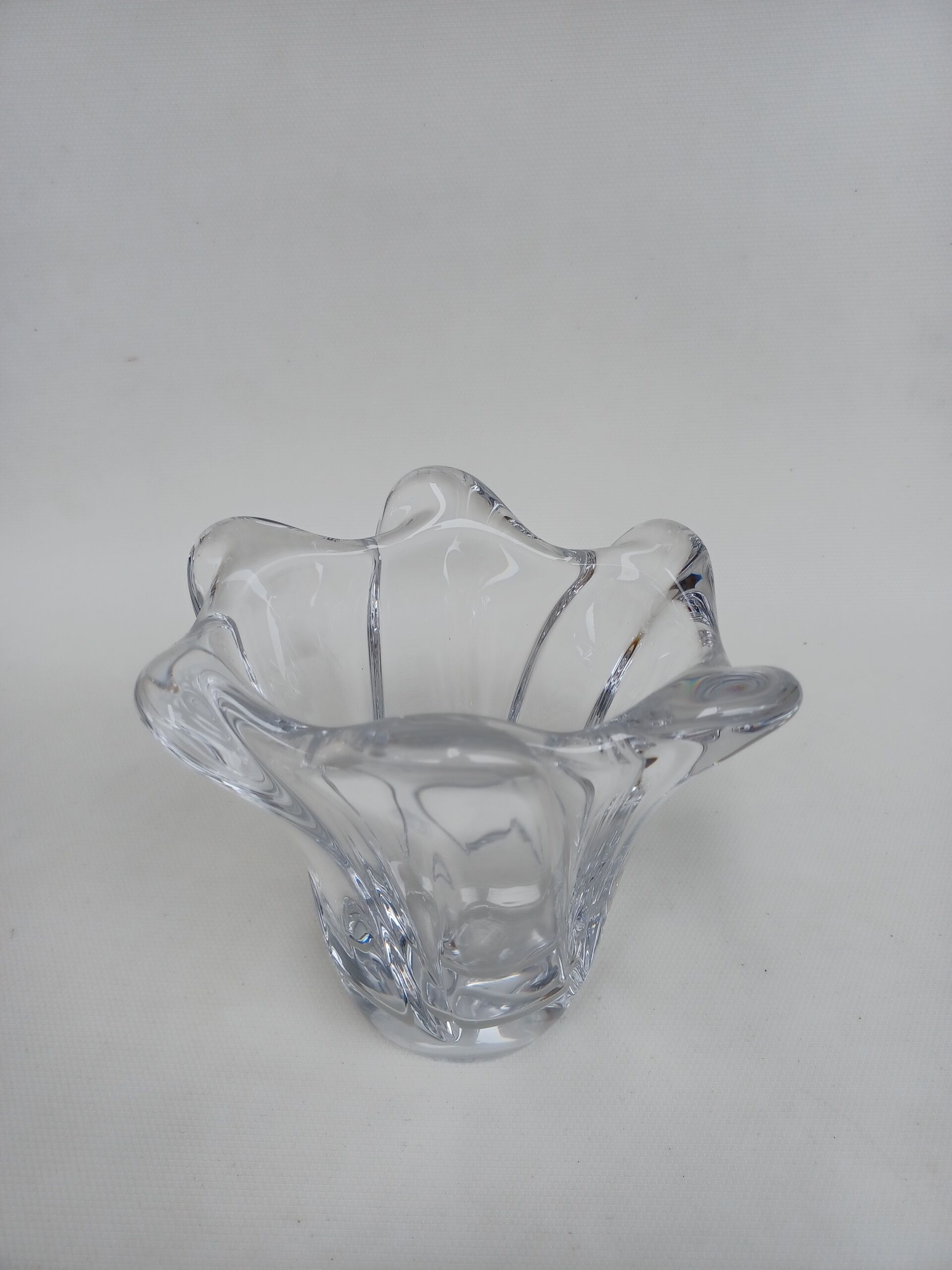 Vase en cristal Daum. Années 70.