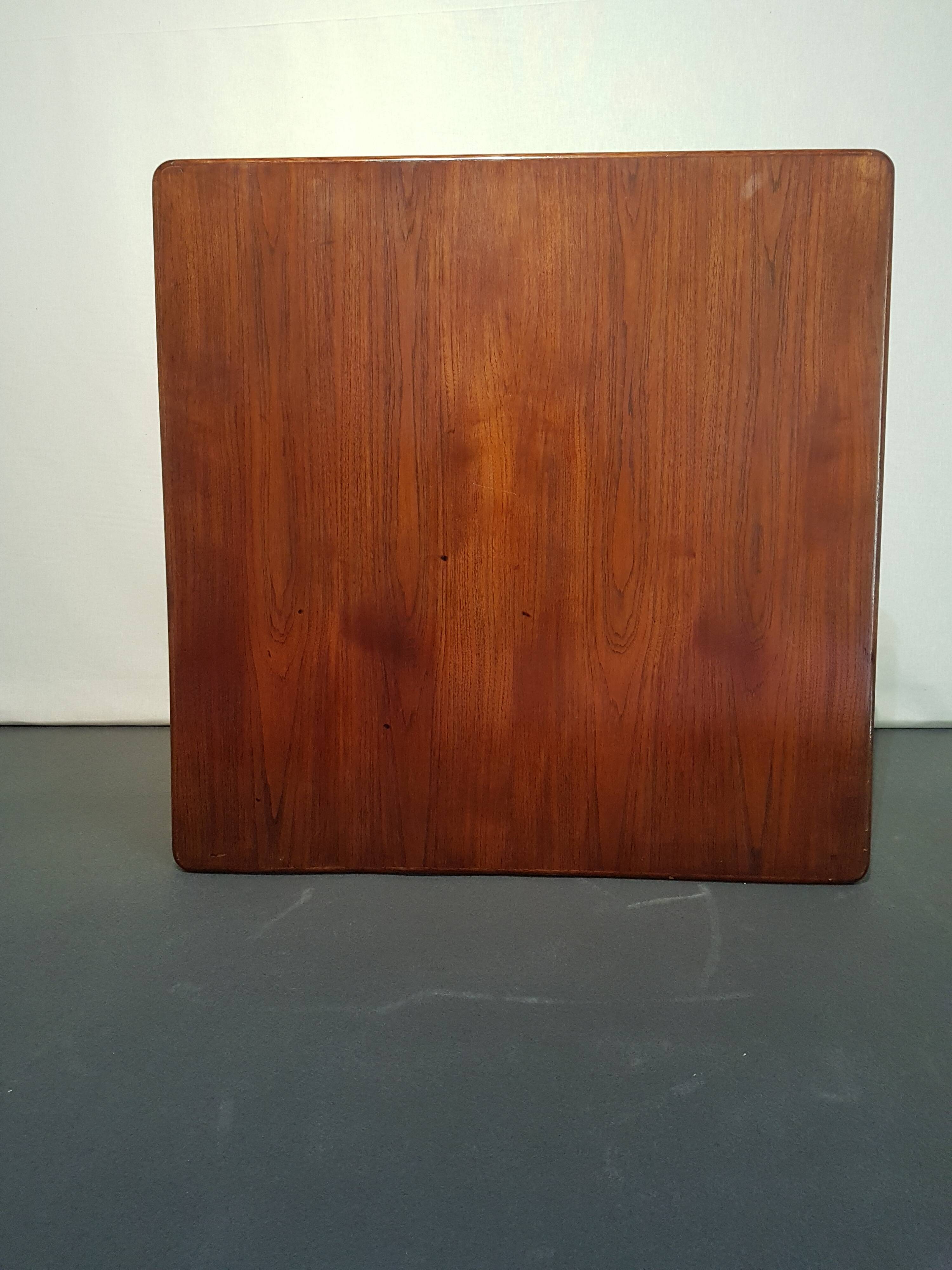 Denmark coffee table Soborg Mobler