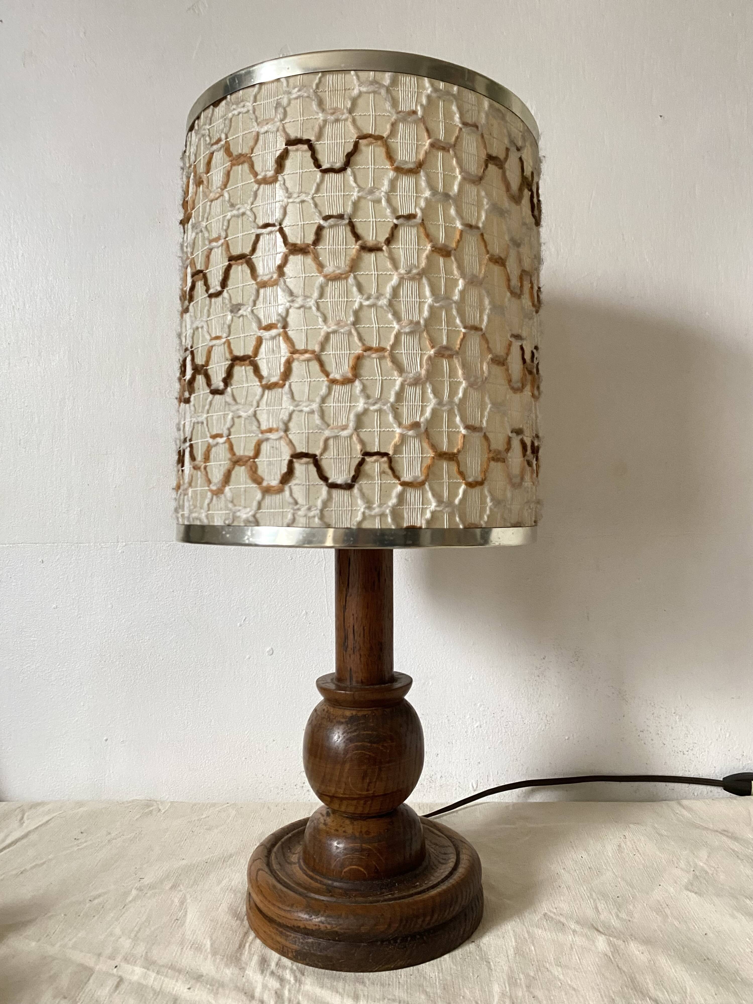 Lampe vintage bois tourné 56 cm , 1970