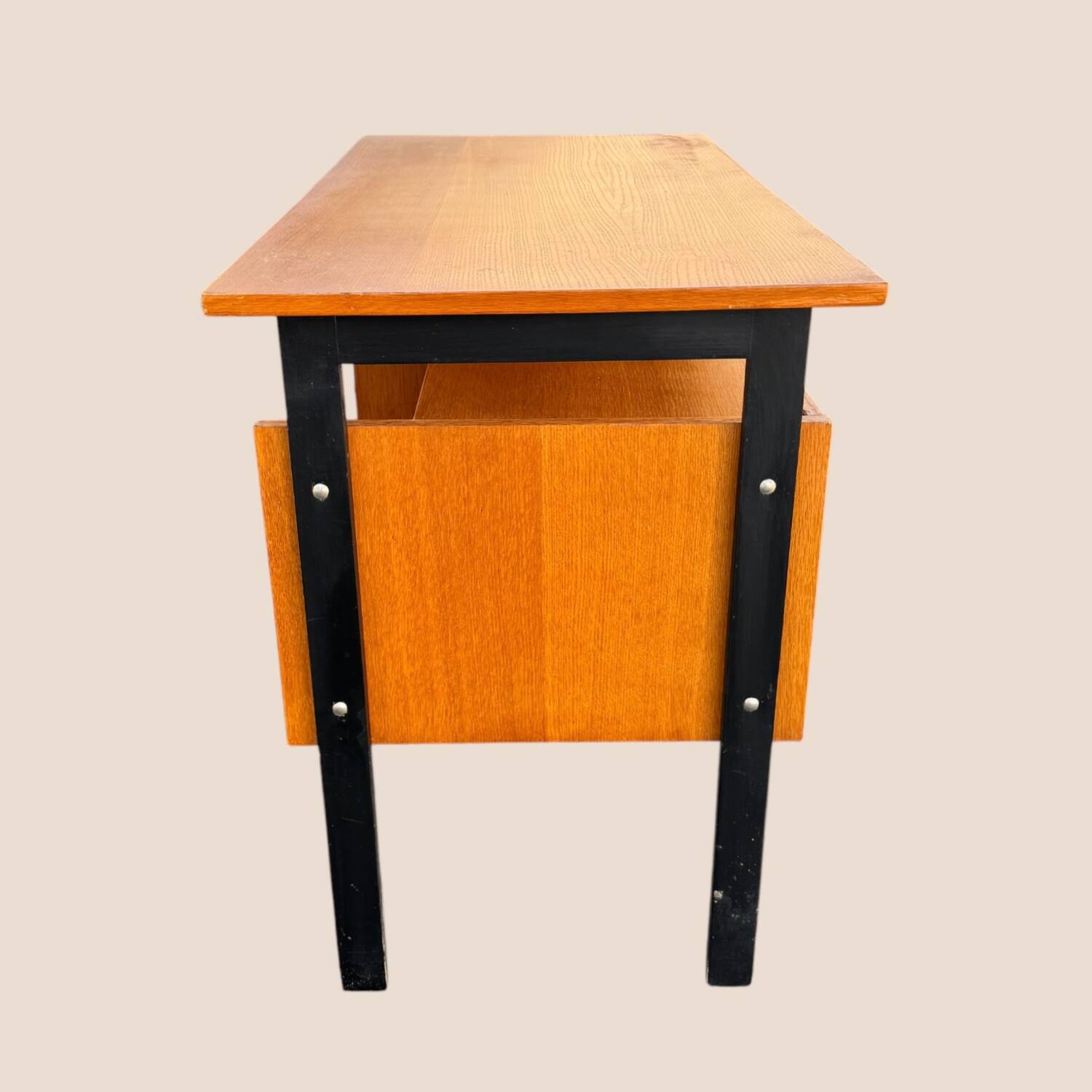 Modernist office 1960