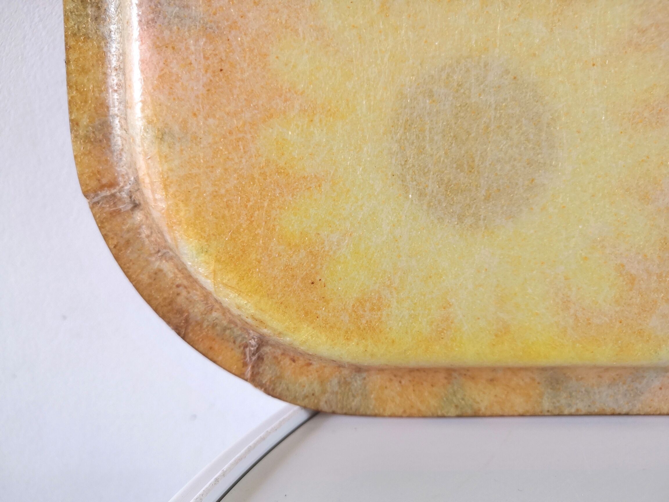 Fiberglass top floral décor design 70s