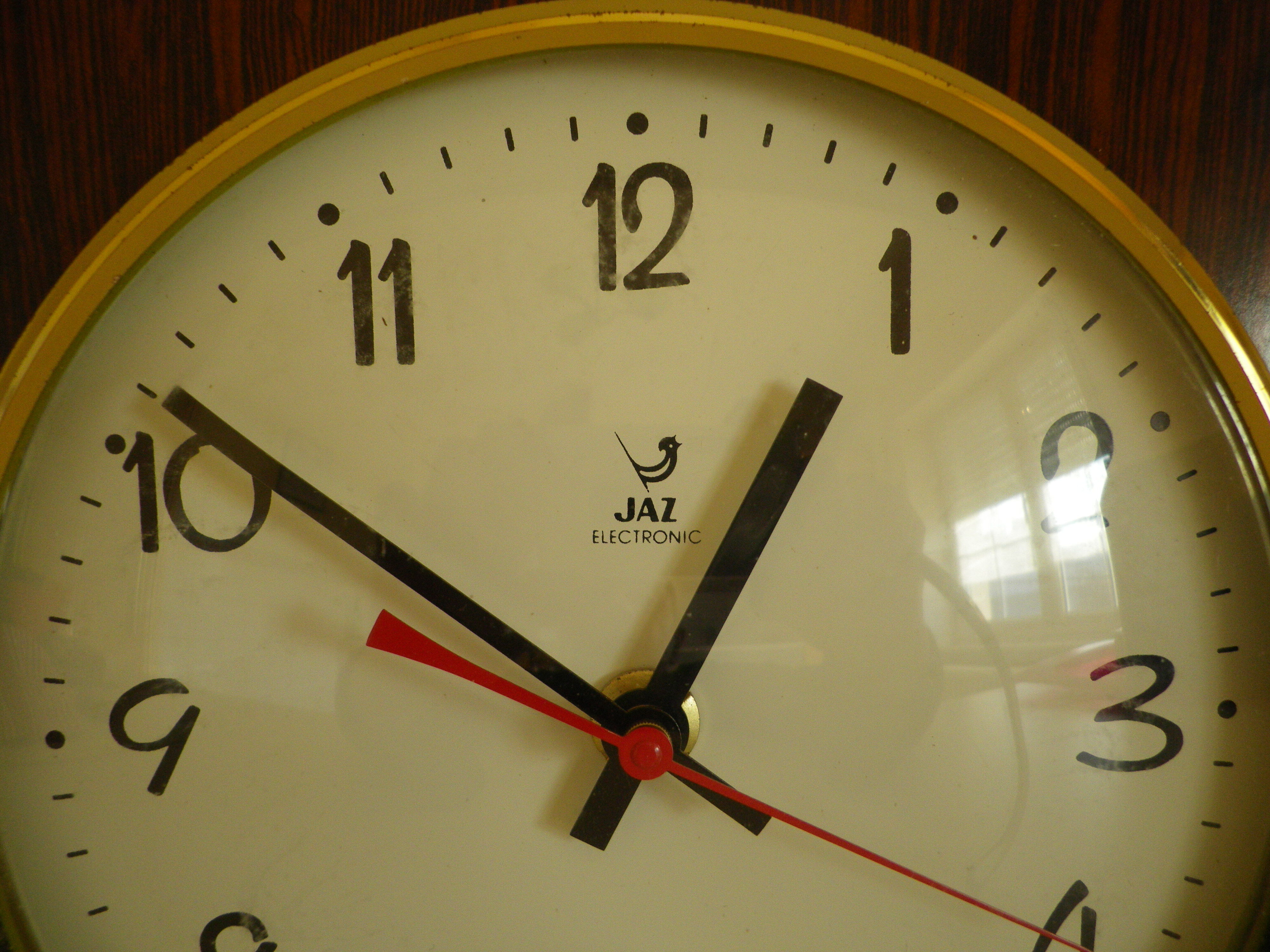 Electronic "Jaz" clock in formica, glass and brass - France - 60s