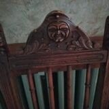 2 fauteuils néogothiques de type caquetoire