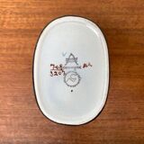 Danish mid-century porcelain vase from the Baca line with bird motif by Nils Thorsson for Aluminia Royal Copenhagen, 1960s.