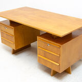 Bureau en bois de hêtre du milieu du siècle, années 1970, Tchécoslovaquie