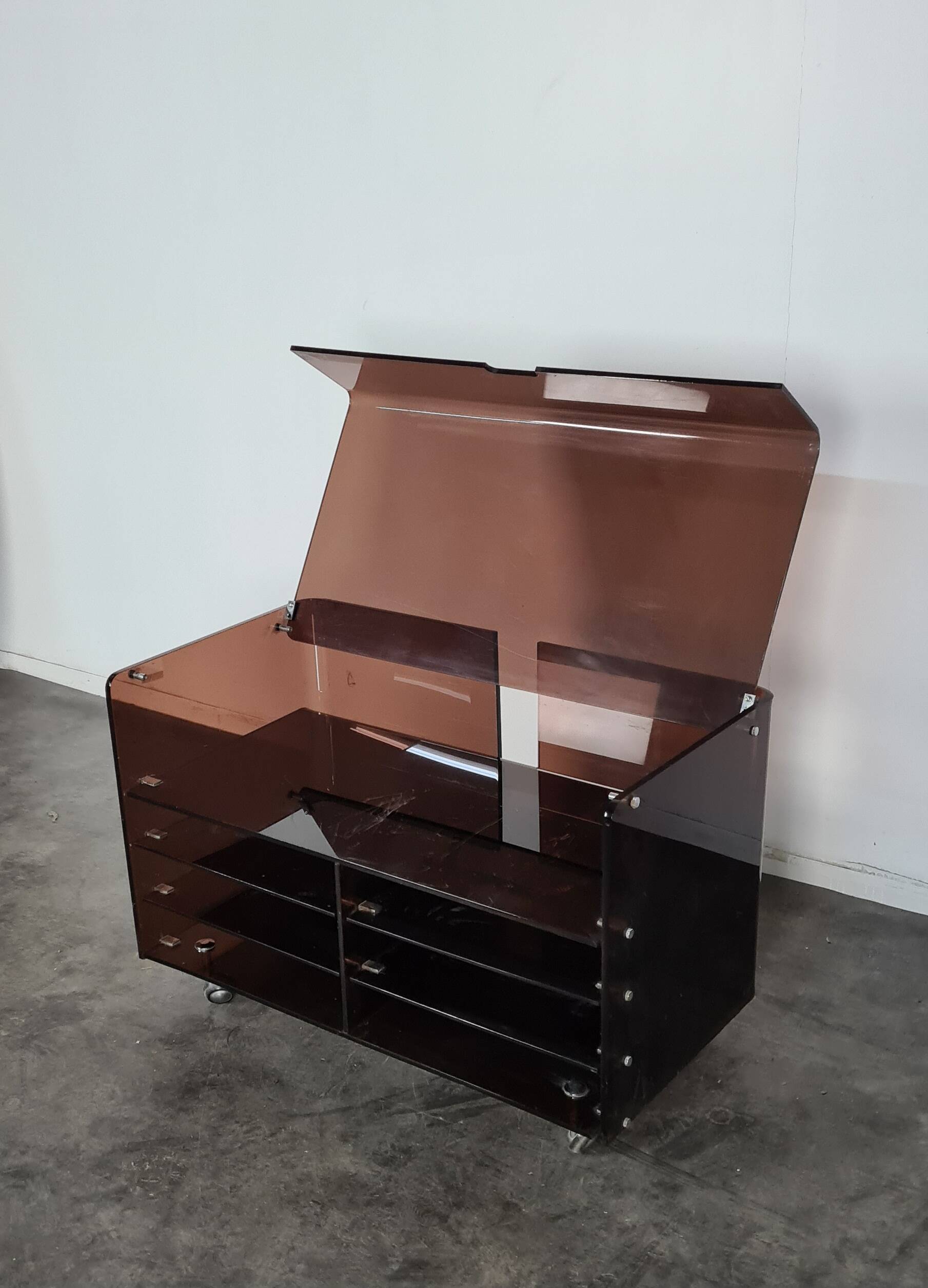 Meuble hifi altuglass, années 70.