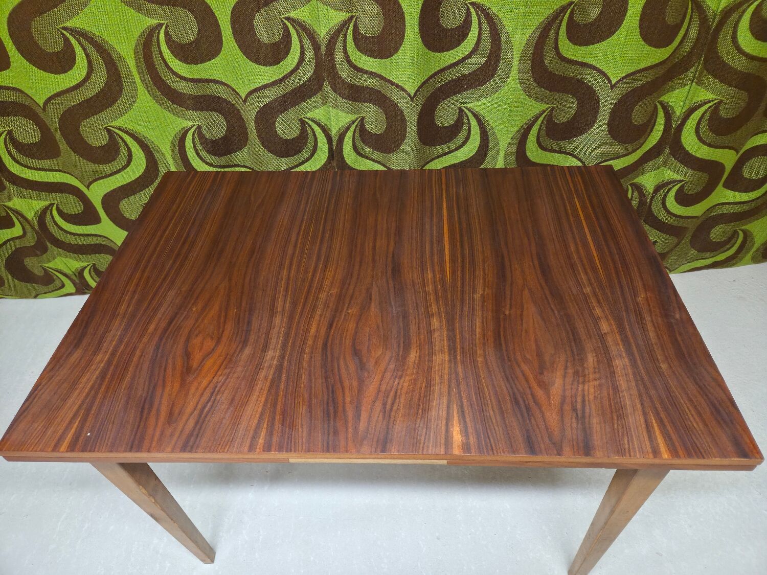 Extendable table 1970" teak