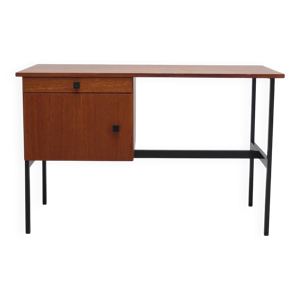 Bureau moderne autoportant