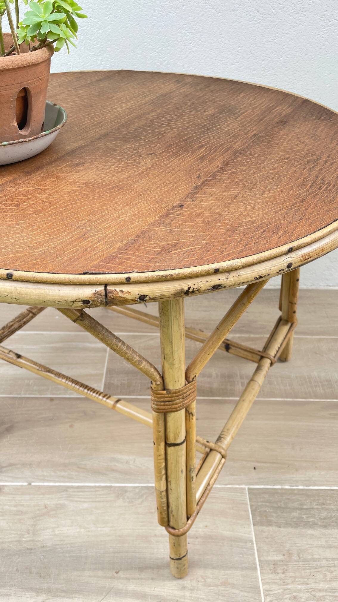 Round coffee table rattan and oak vintage