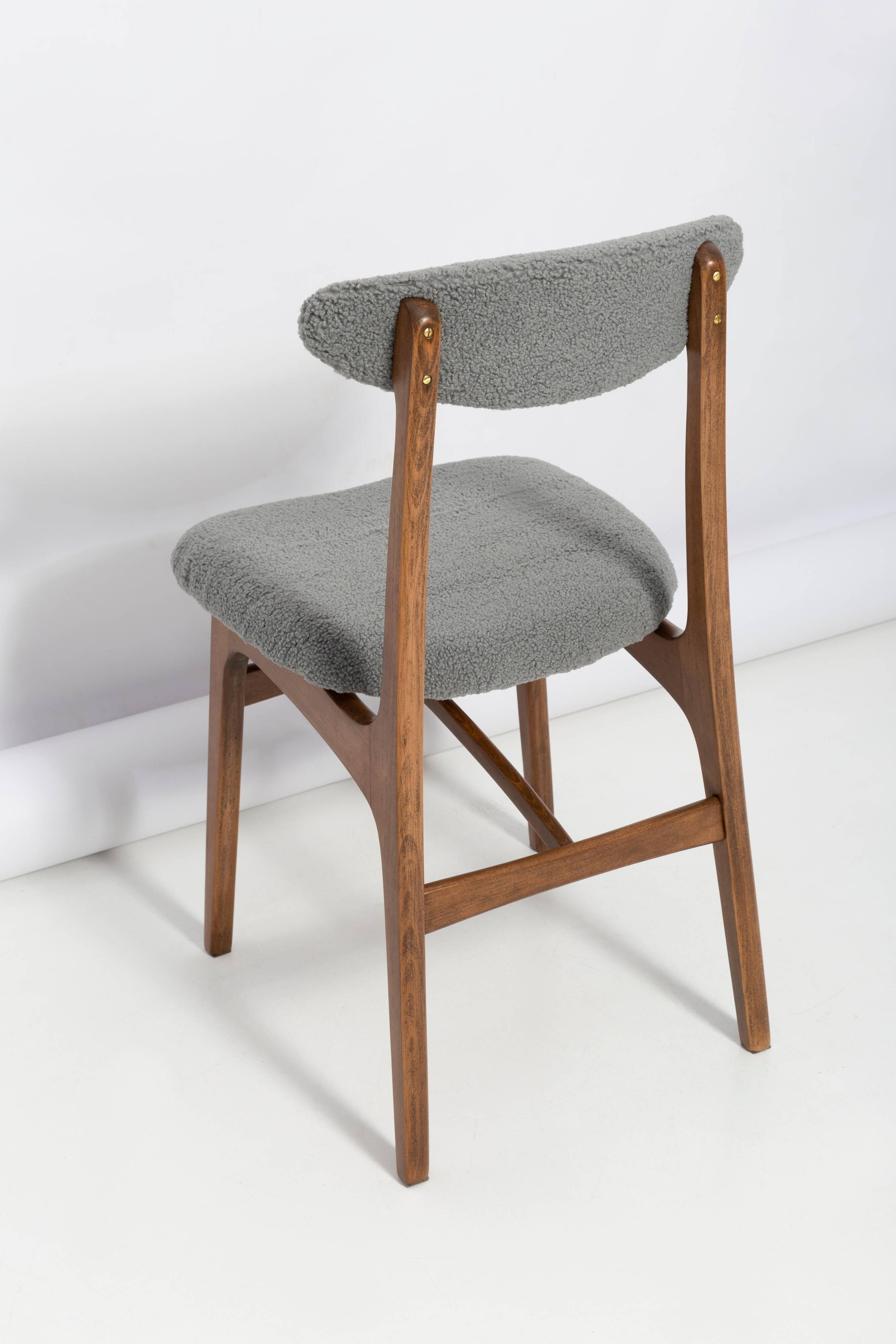 Mid-century boucle armchair in grey designed by Rajmund Hałas, Poland, 1960s.
