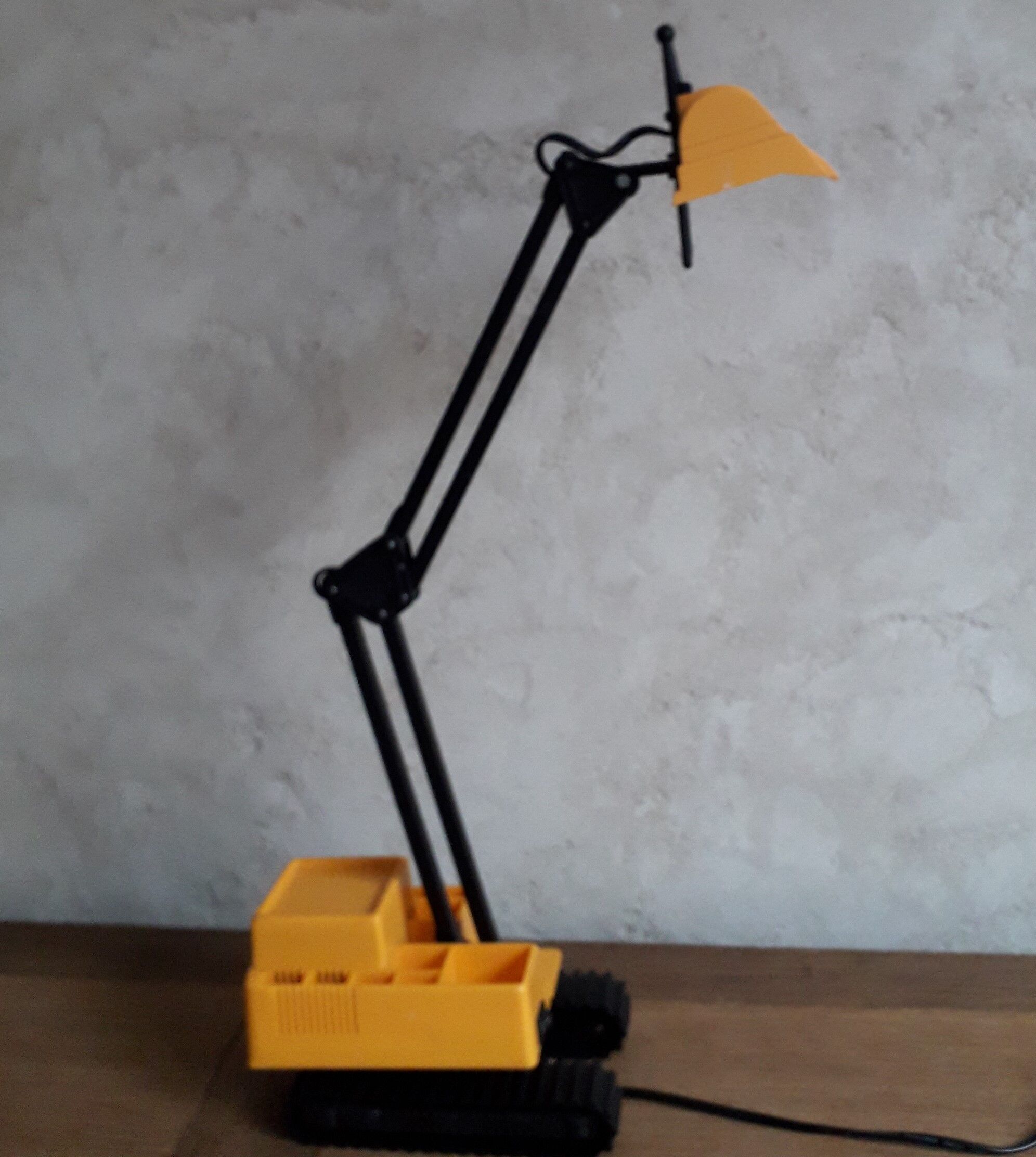 Crane lamp