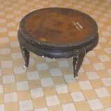 Lacquered coffee table with Asian influence