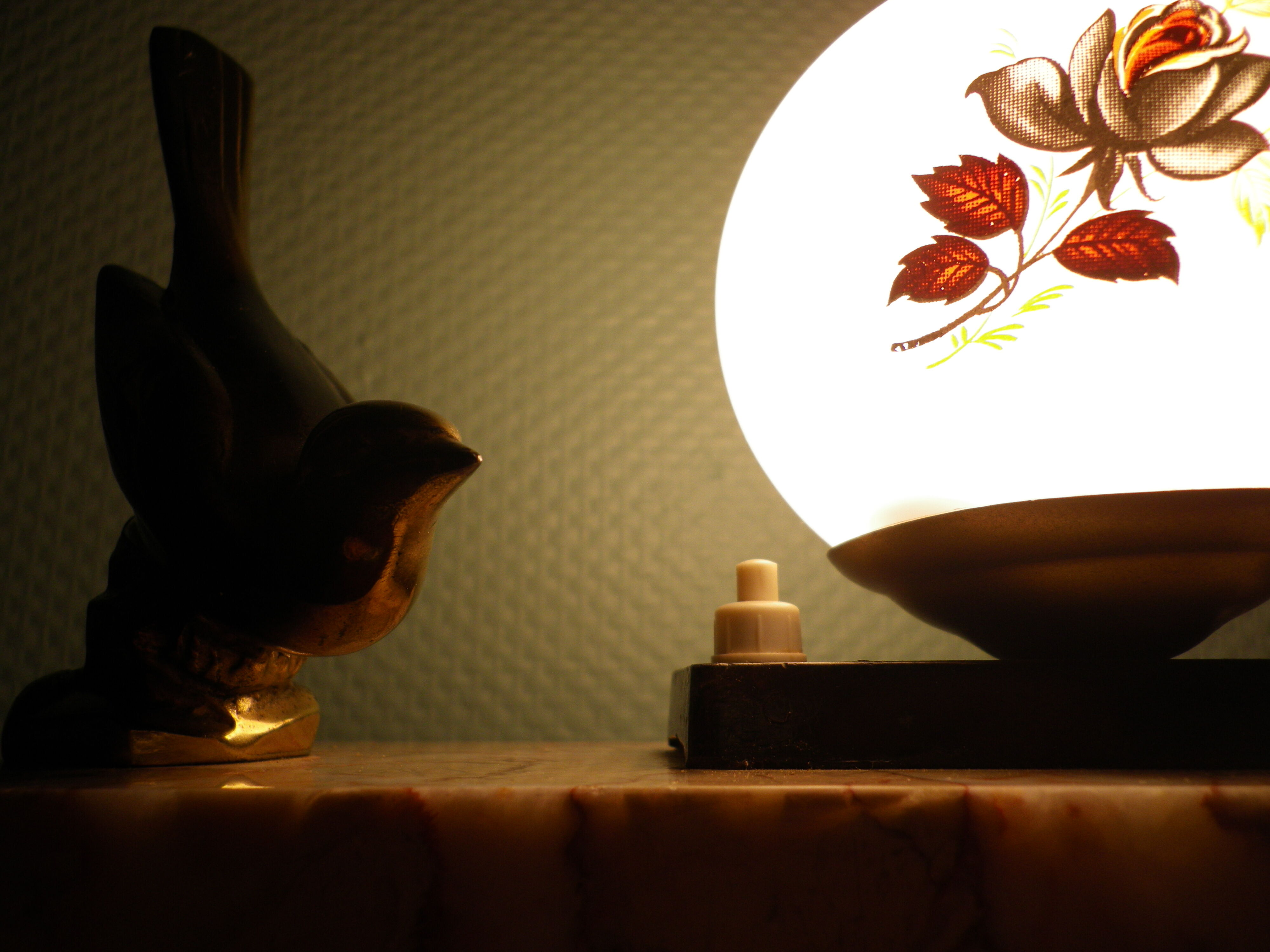 Art deco lamp, to pose, marble base, brass bird decoration, opaline - 40s