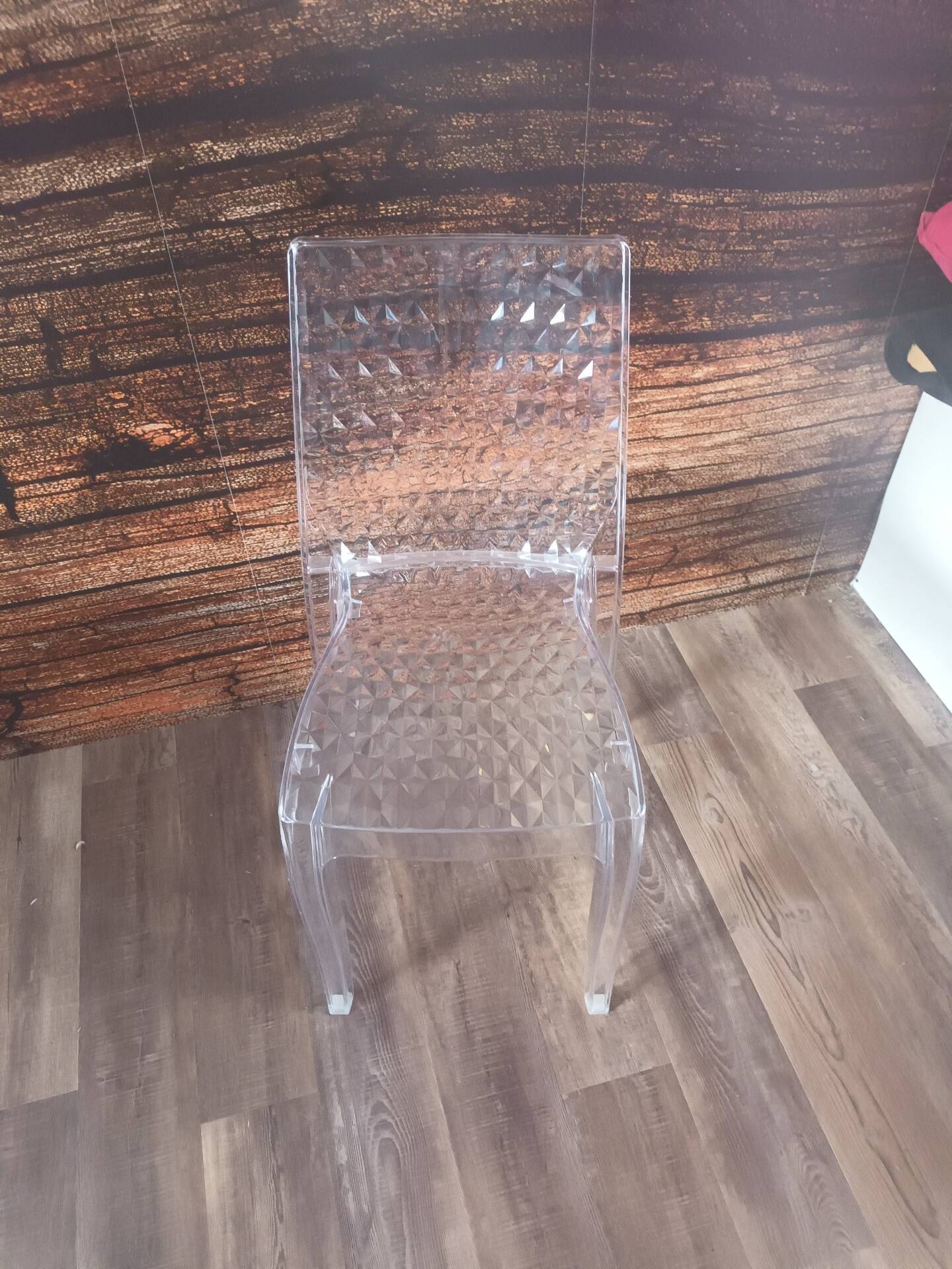 Hypnotic chair