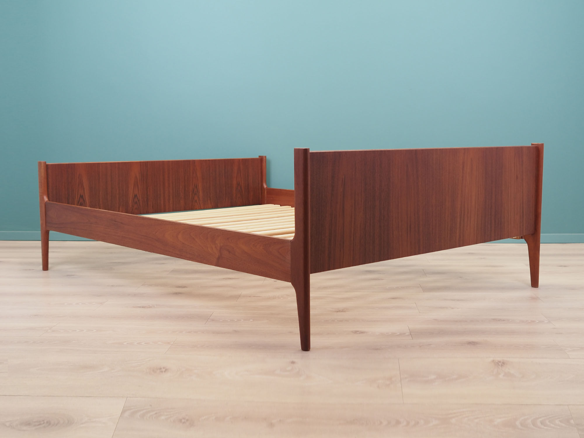 Teak bed, Danish design, 70's, Denmark