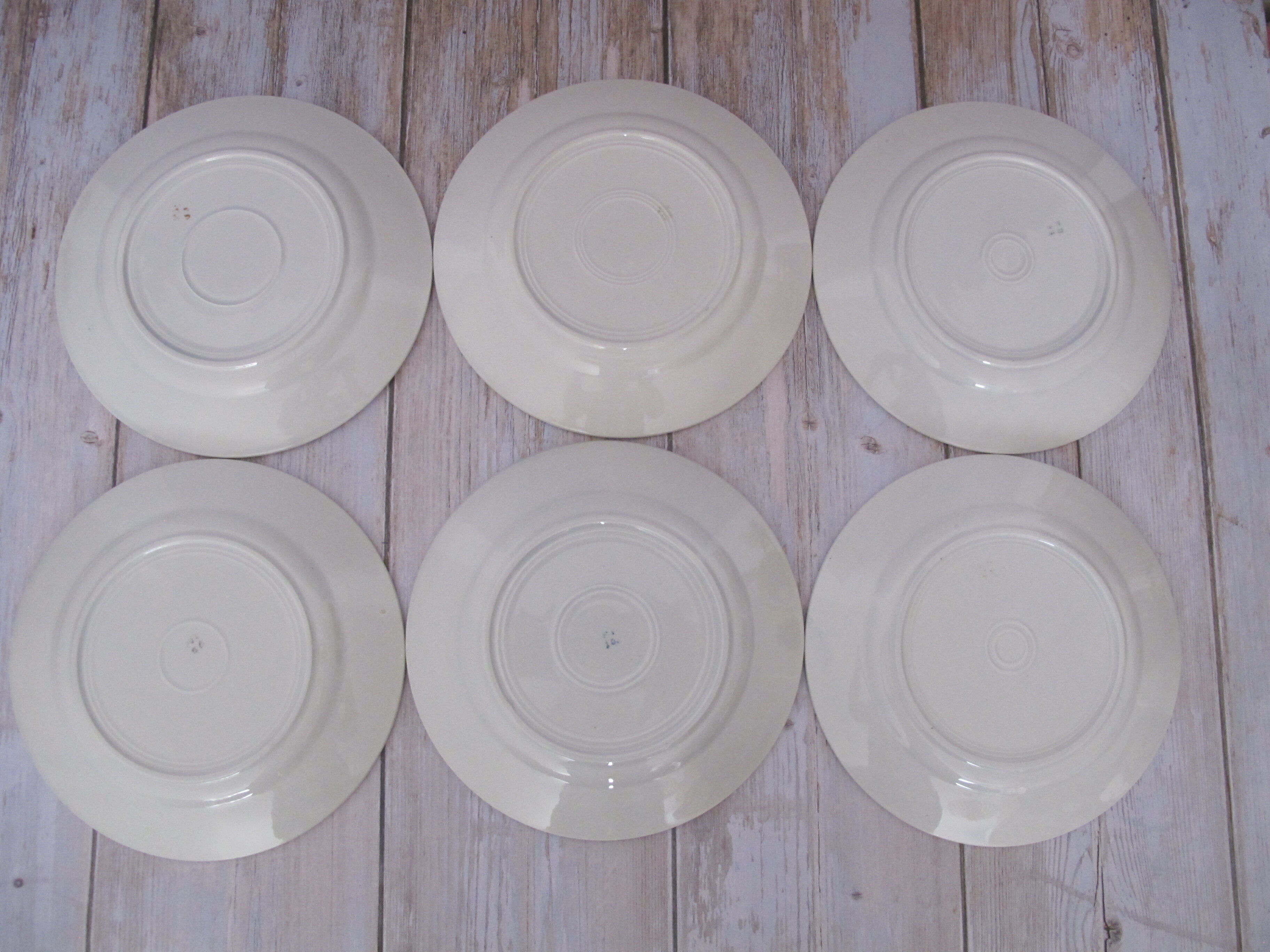 6 vintage plates