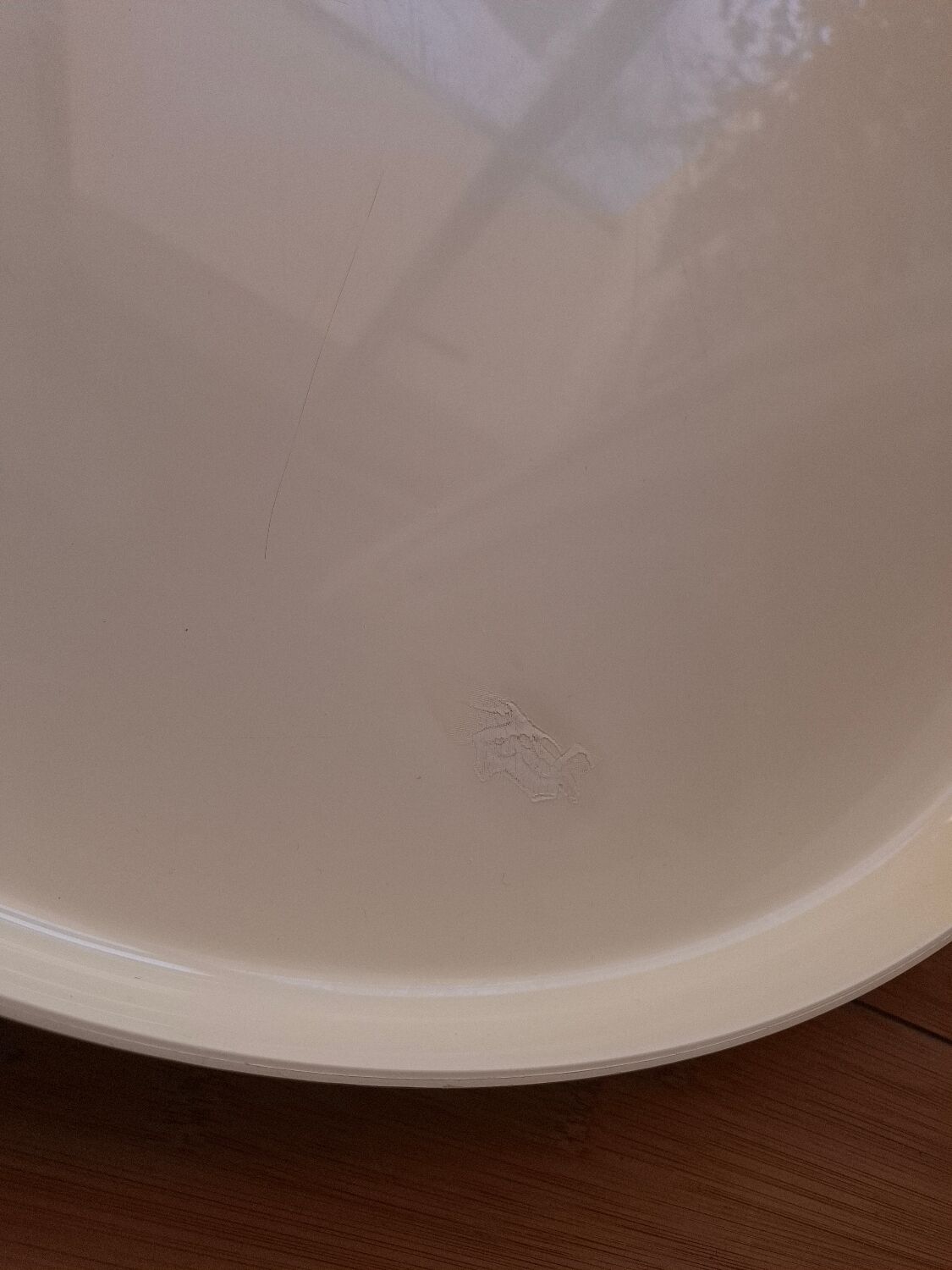 Vintage 70's Guzzini table top (56 cm)