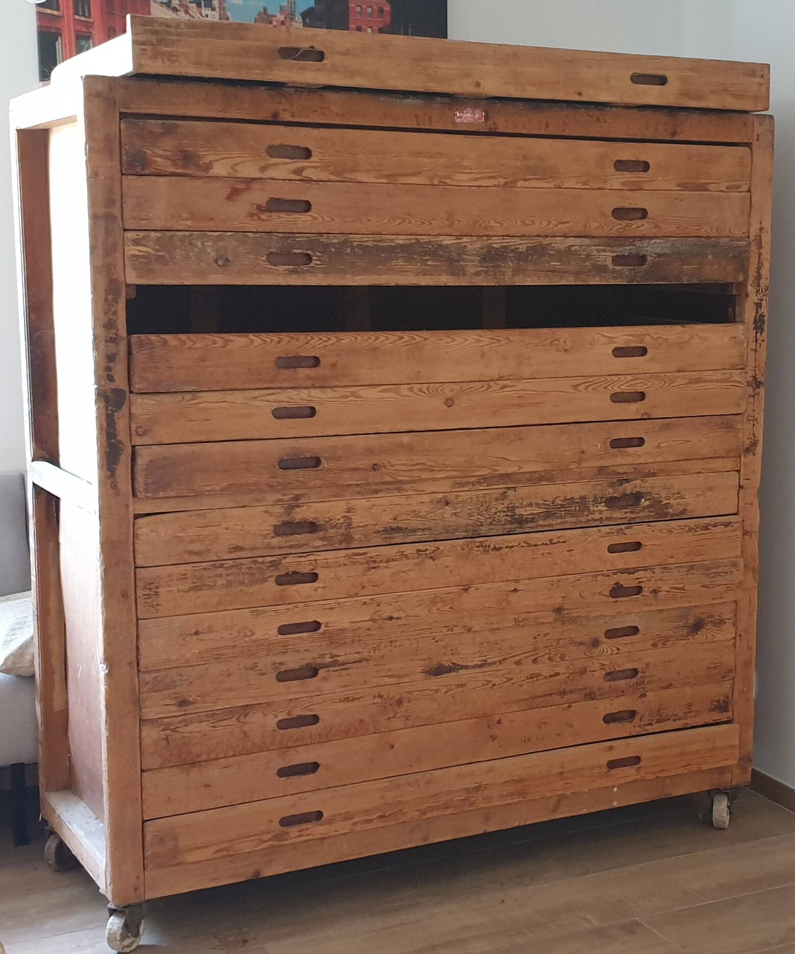 Meuble de métier en bois naturel