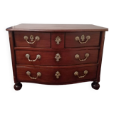 BORDELAISE chest of drawers curved in mahogany from the 18th century