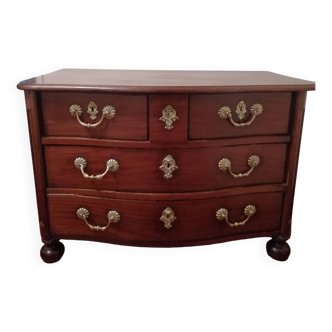 BORDELAISE chest of drawers curved in mahogany from the 18th century