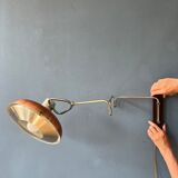 Lakro swingarm wall lamp