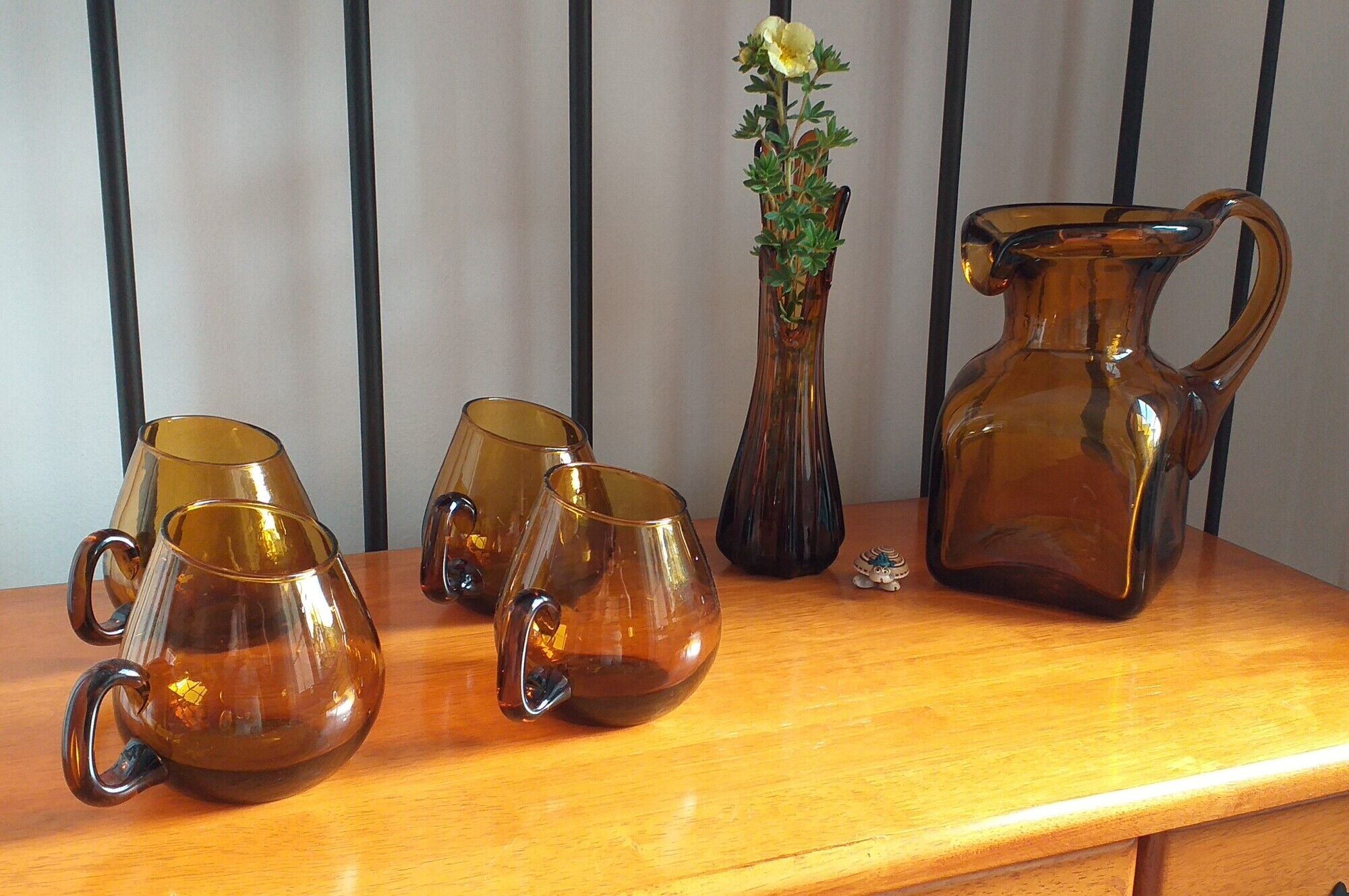 Coffee cups, brown tinted glass mug from the 70s