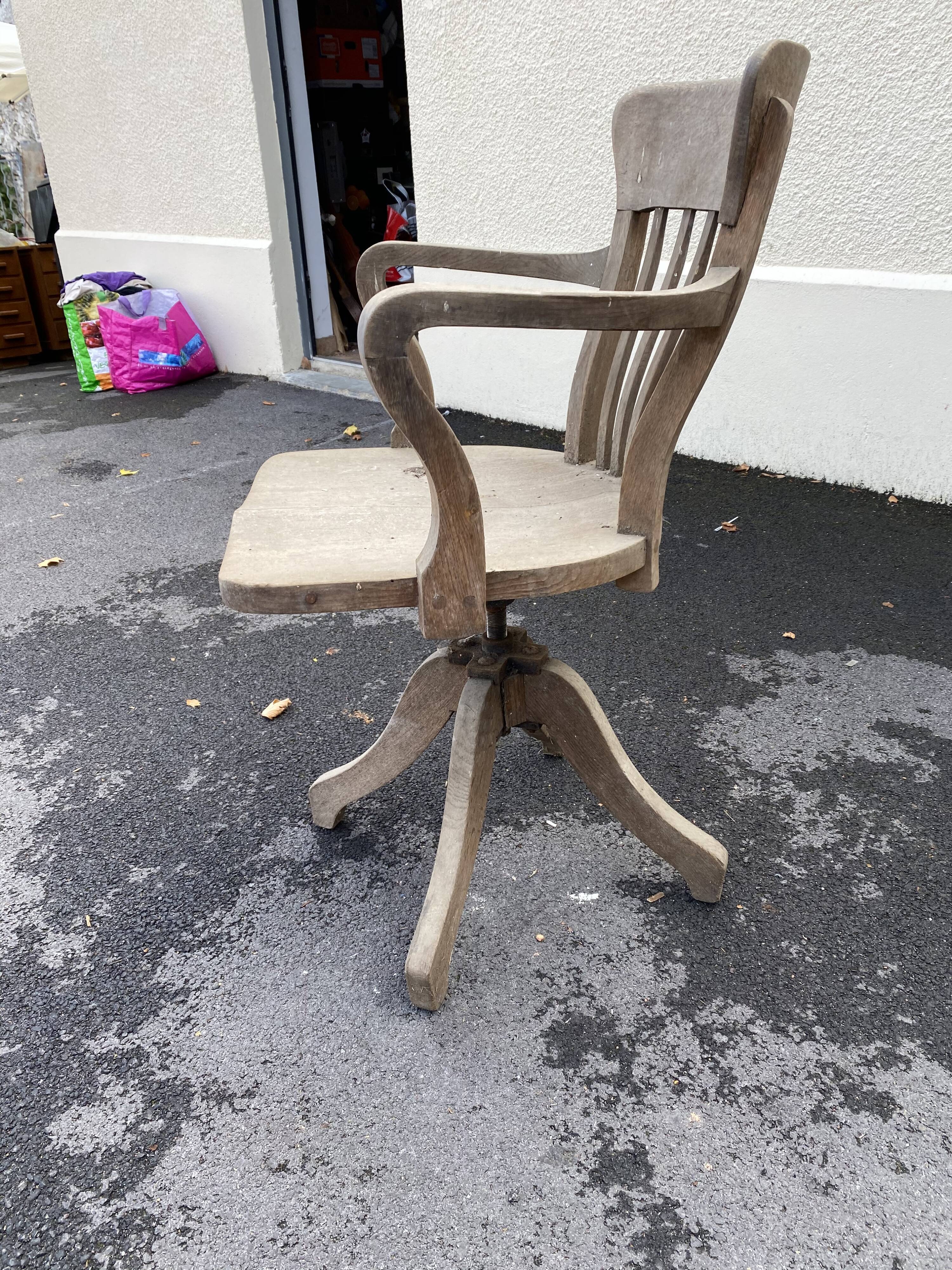 American revolving office chair