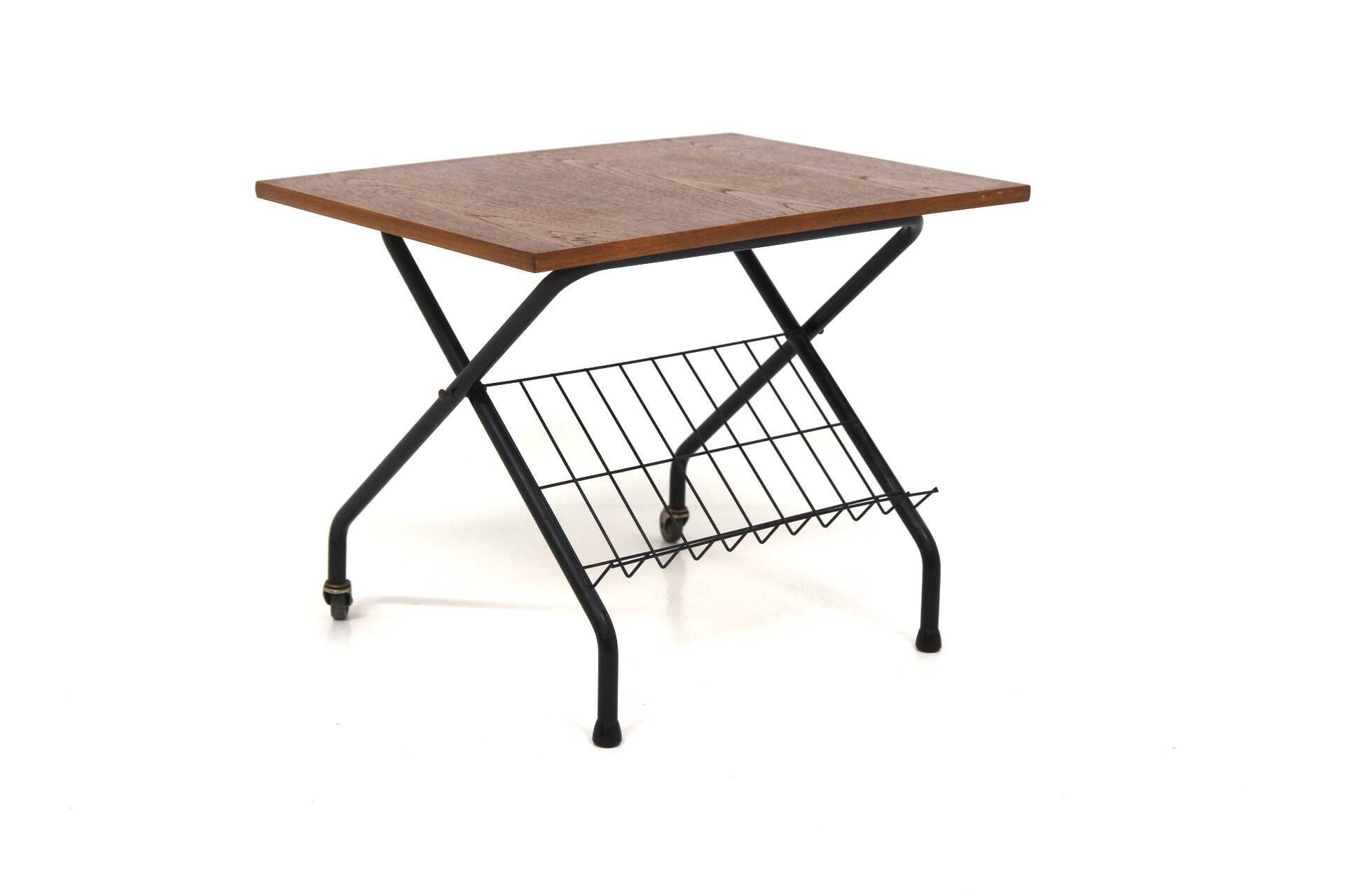 "Stringbord" side table in teak, Sweden, 1950