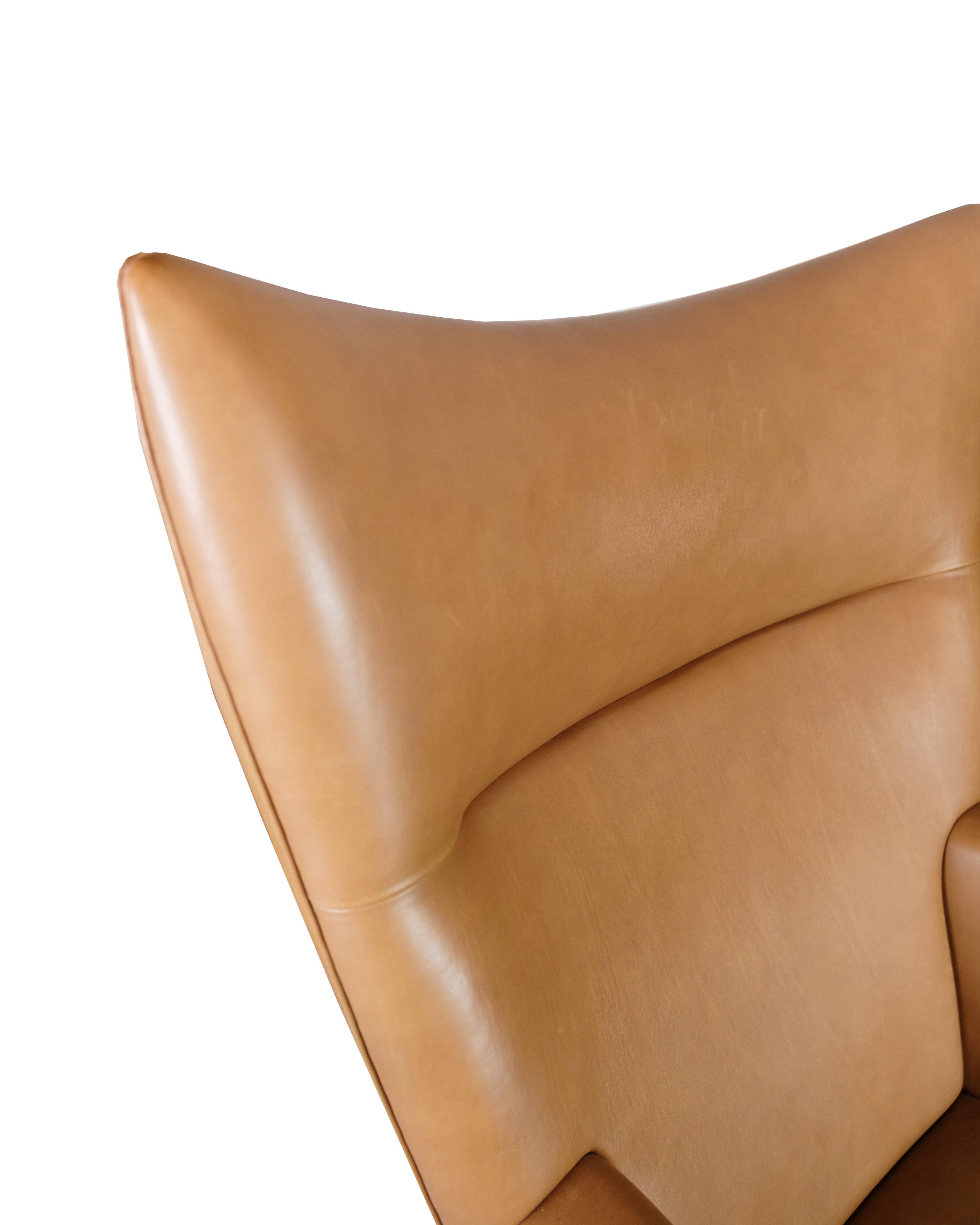 Wingchair Model Ch445 In Walnut Elegance Leather By Hans J. Wegner