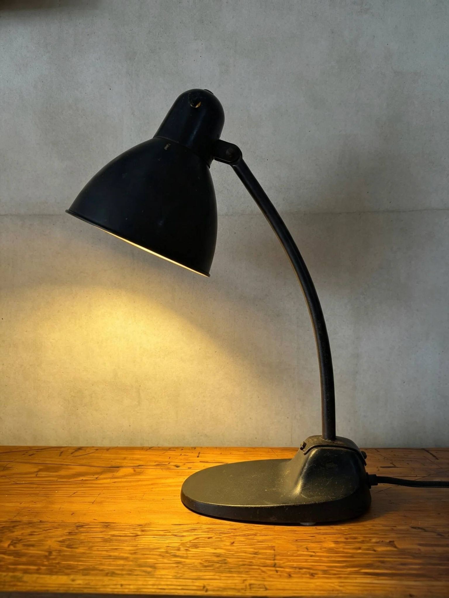 Siemens Schuckertwerke L299 1930s Bauhaus desk lamp