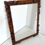 Cadre ancien sculpté à la main en bois de cèdre 29,5 cm x 24 cm