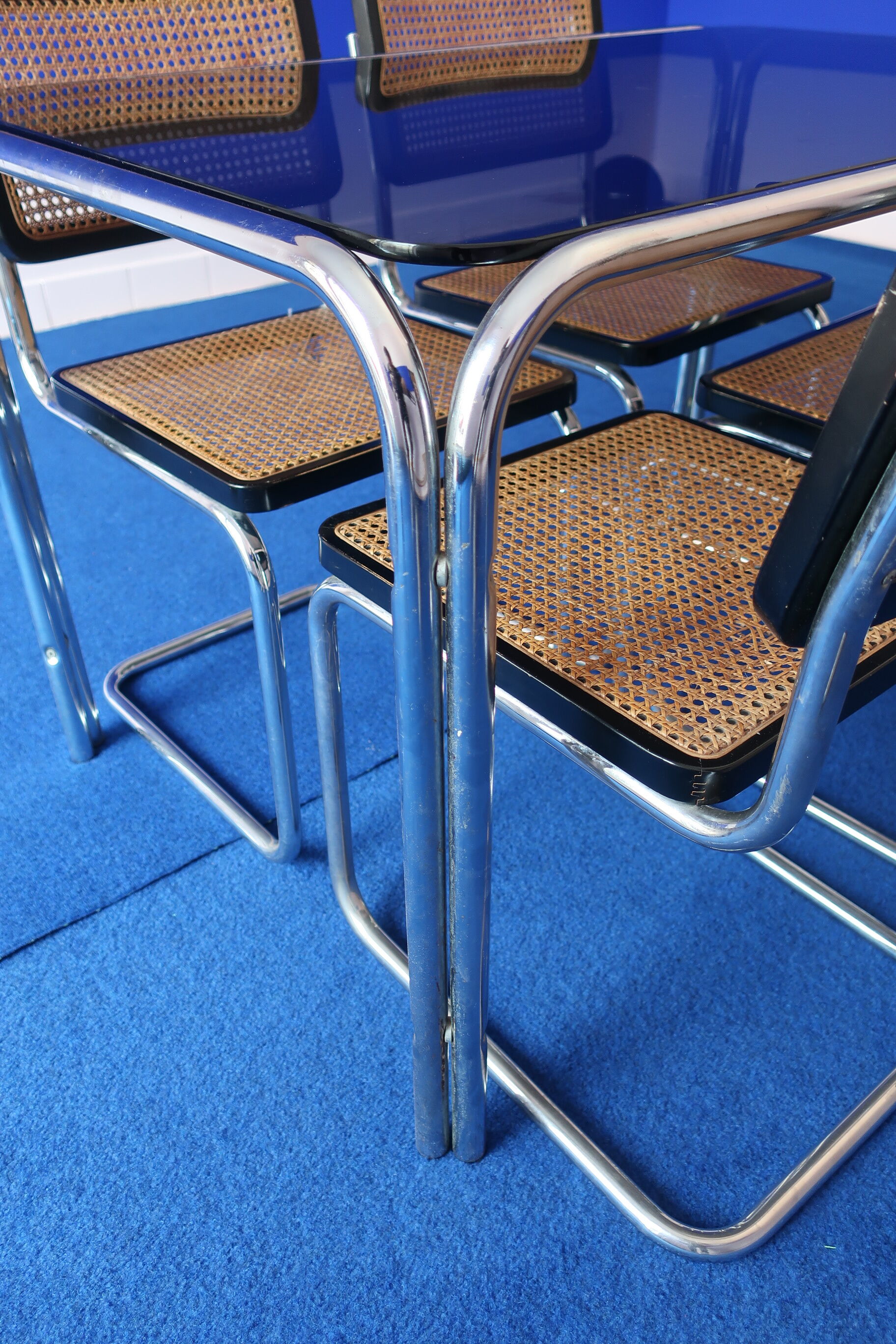 Table and 4 chairs by Marcel Breuer from the 70/80