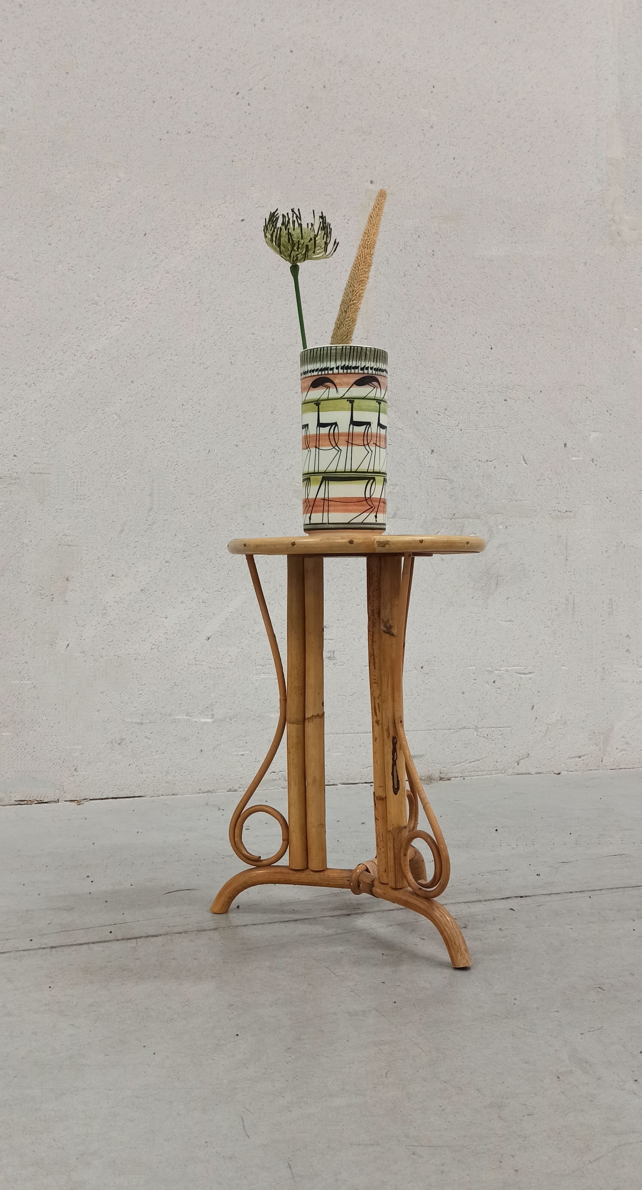 Bamboo and rattan pedestal table