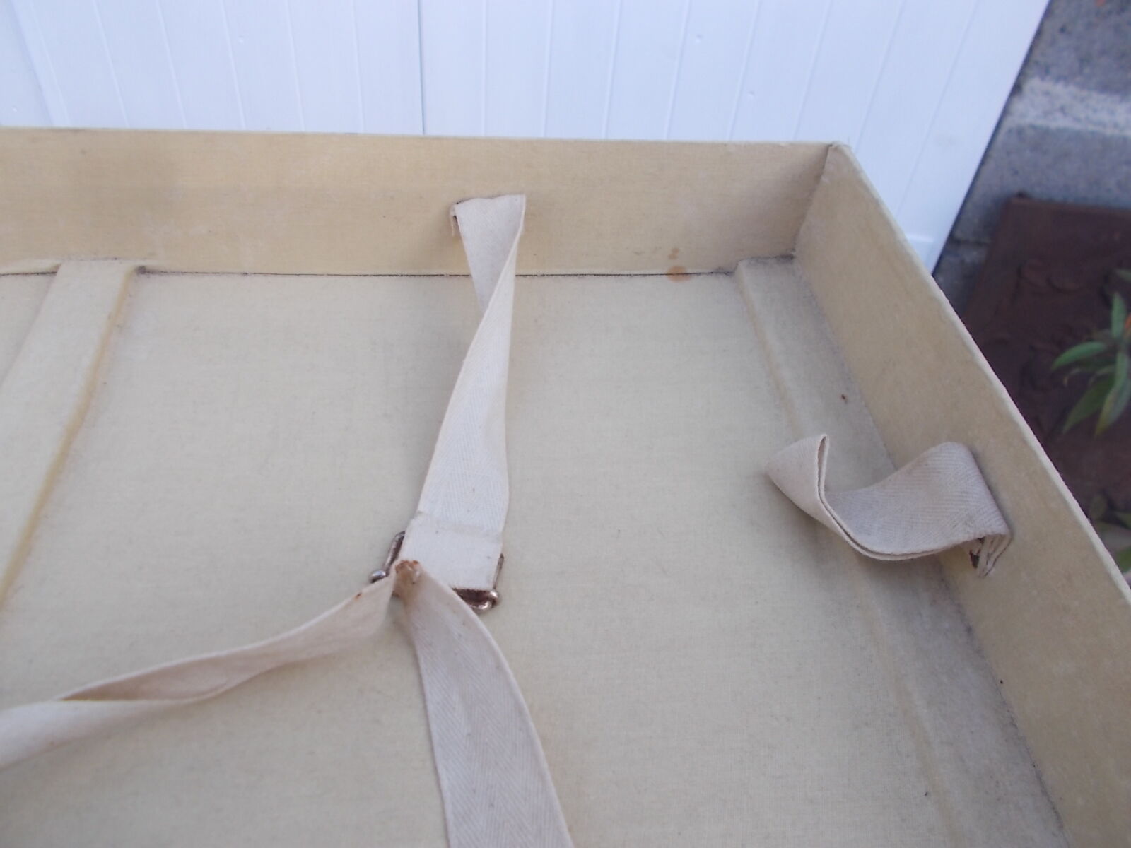 Vintage trunk suitcase