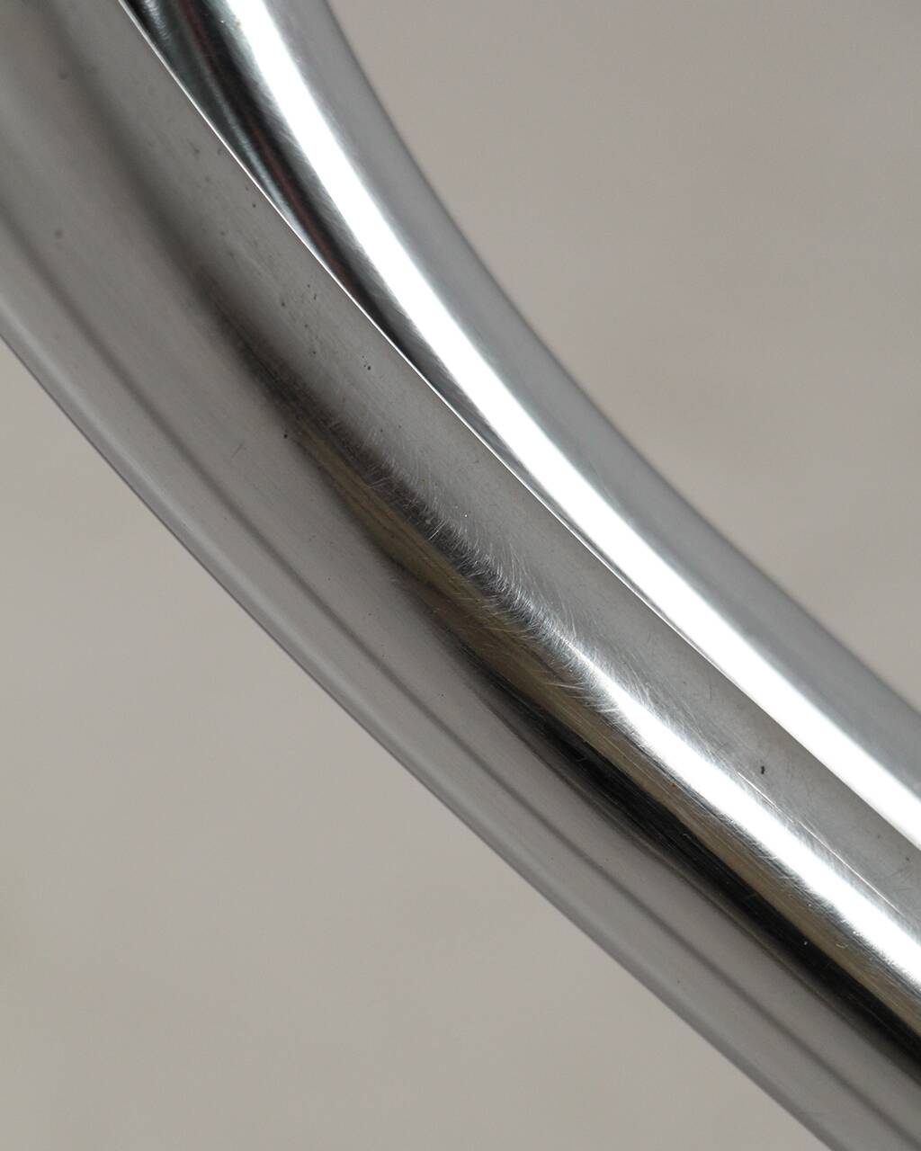 Round green and chrome table 1970