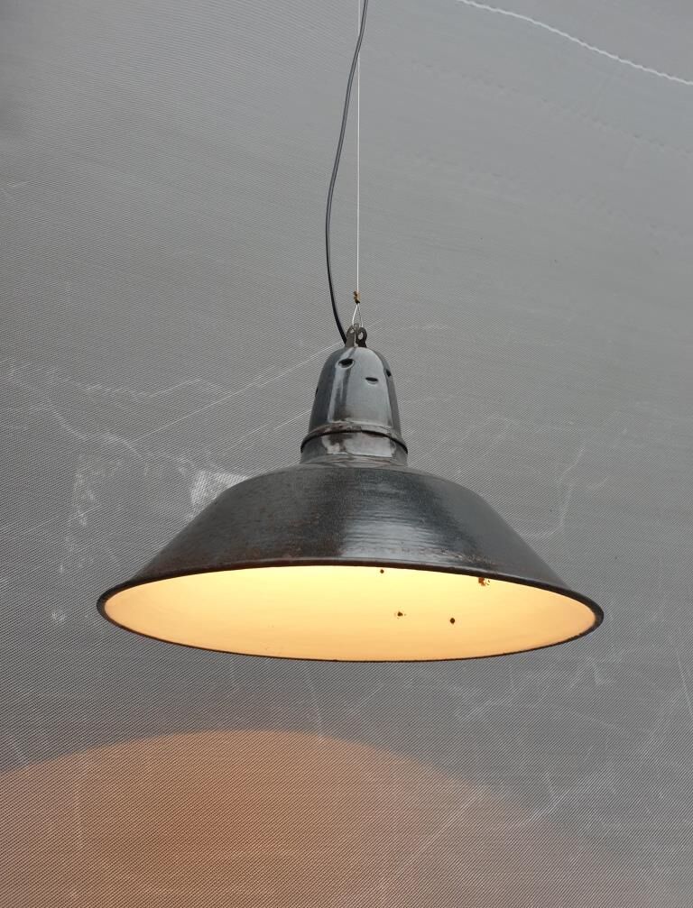 Suspension industrielle émail gris d40