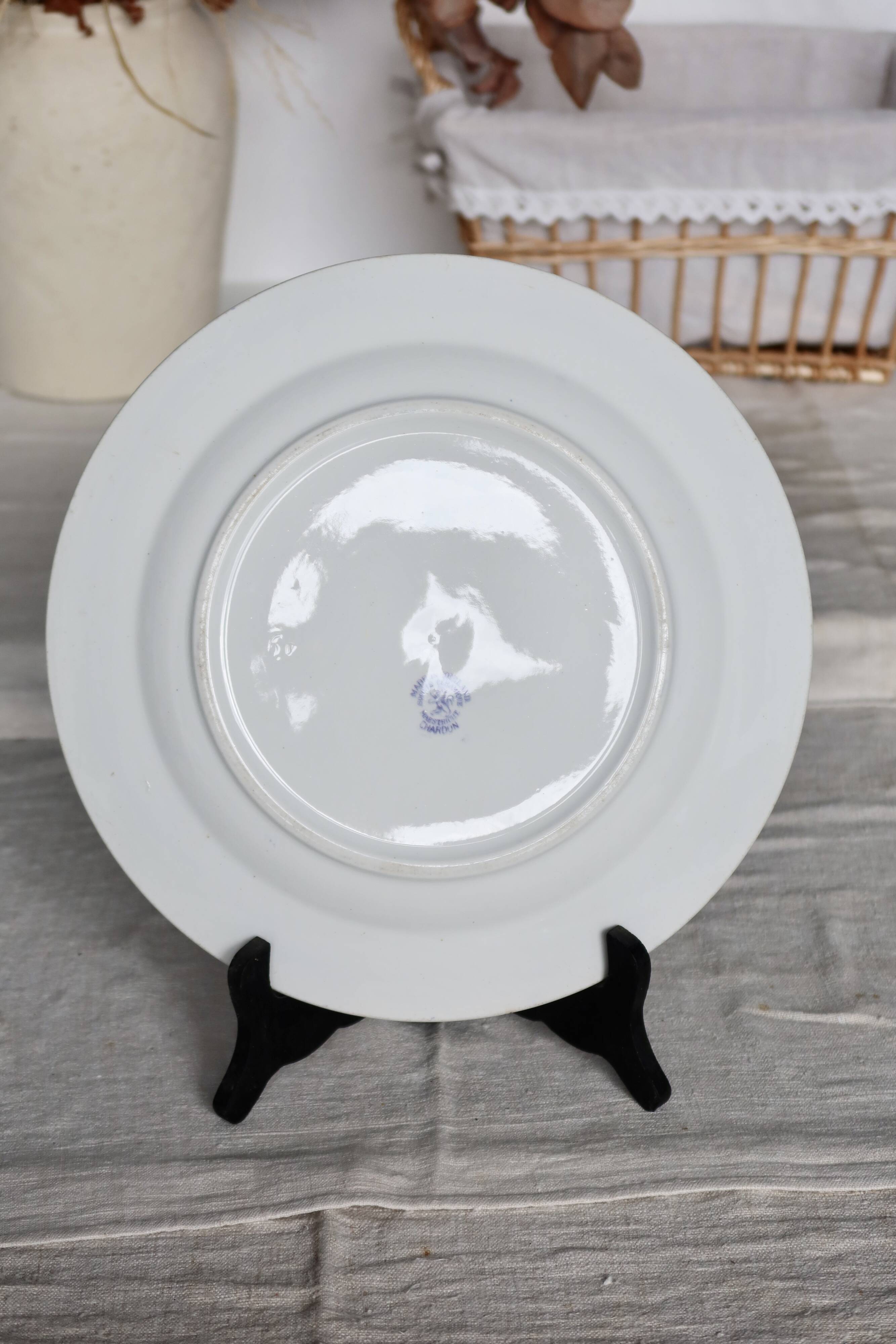 Antique earthenware serving dish from Société Céramique Maastricht – Floral decoration