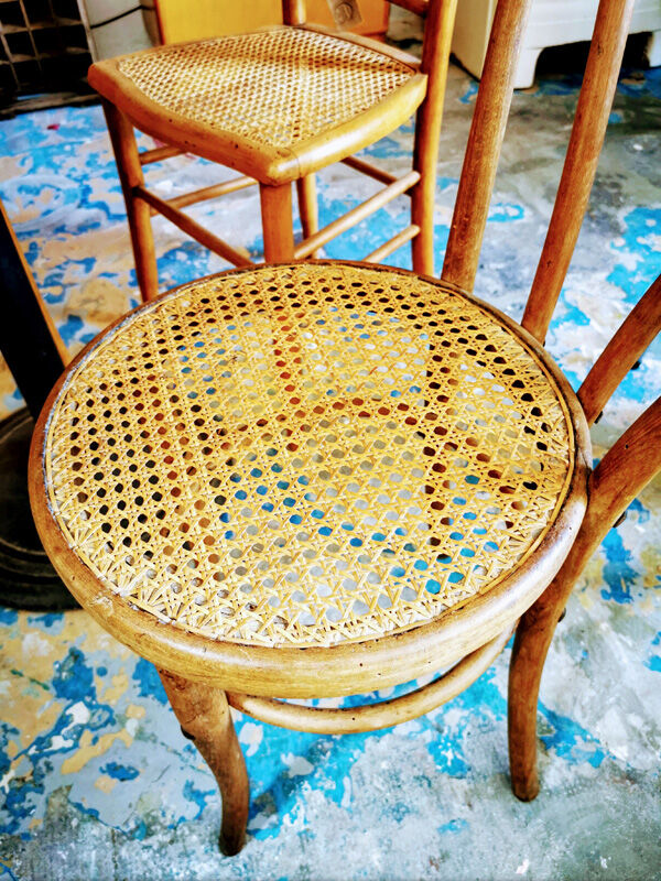 Bistro chair no.18 by Thonet