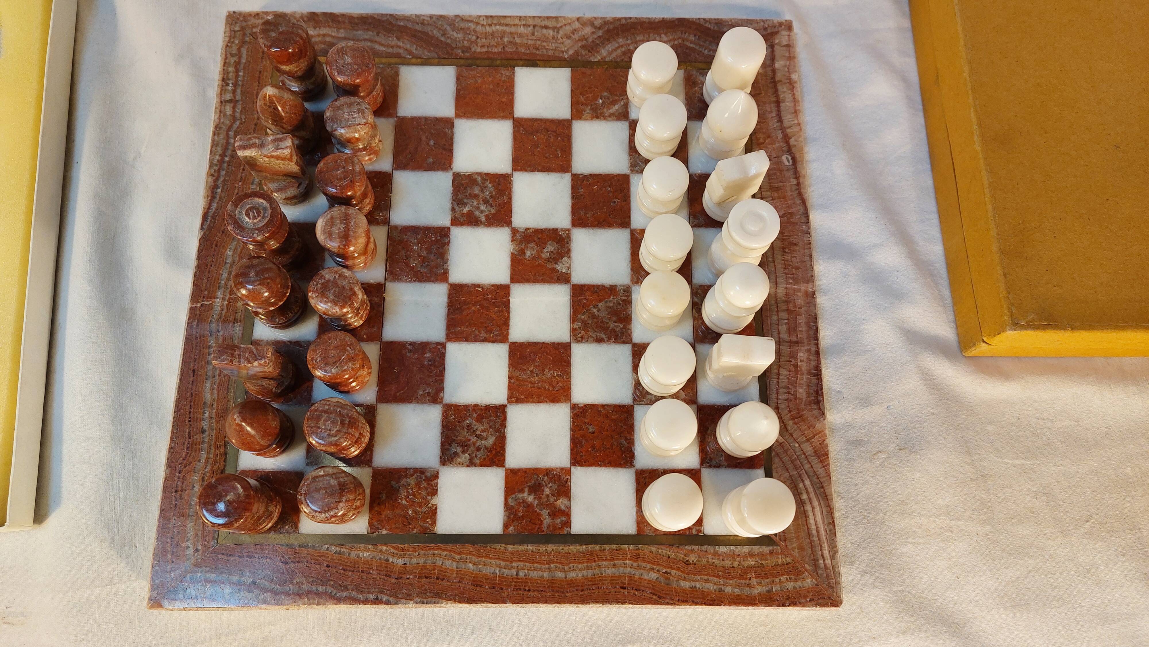 Marble chess from the 60s - Provenance Turkey