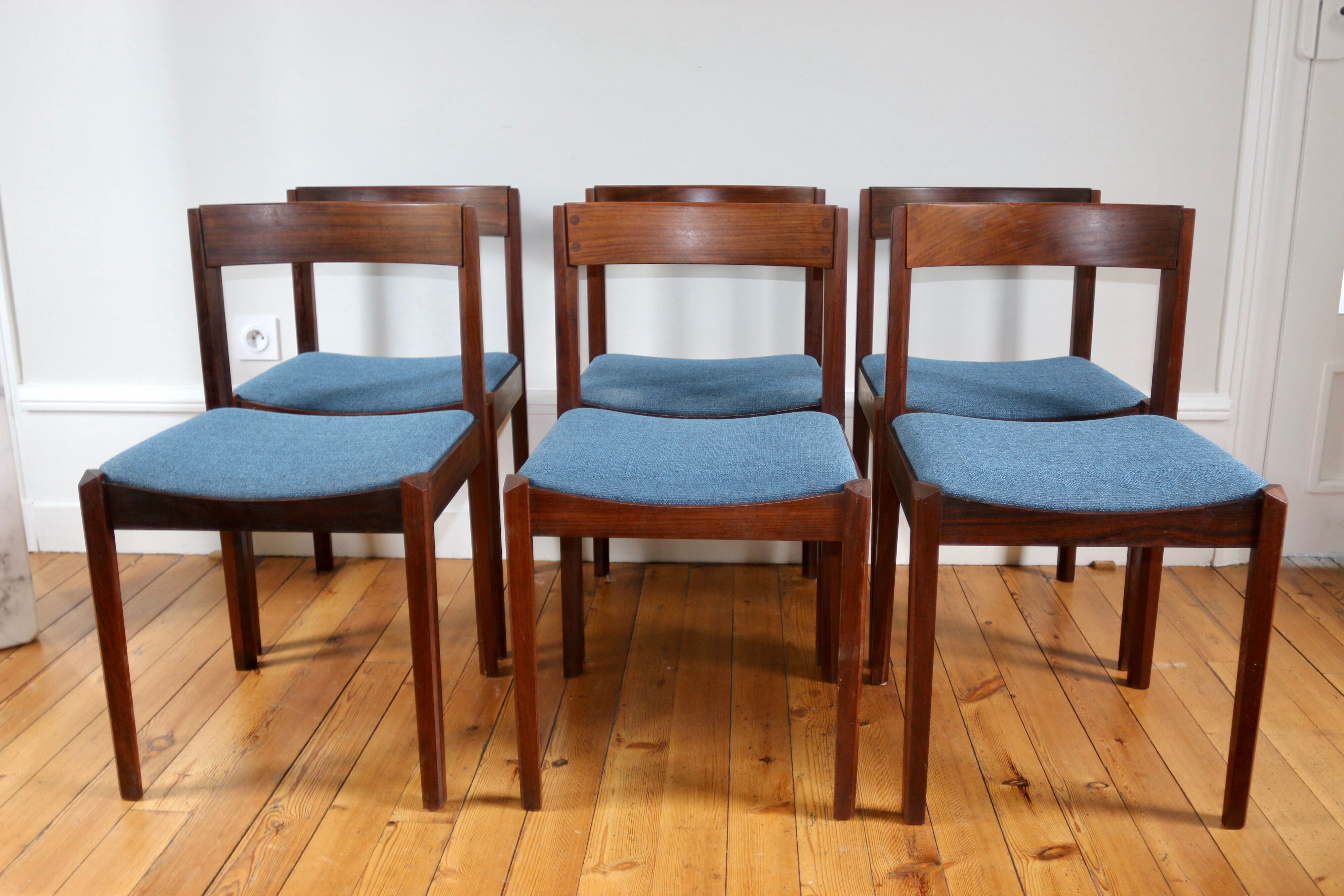 Series of 6 Scandinavian rosewood Gessef chairs