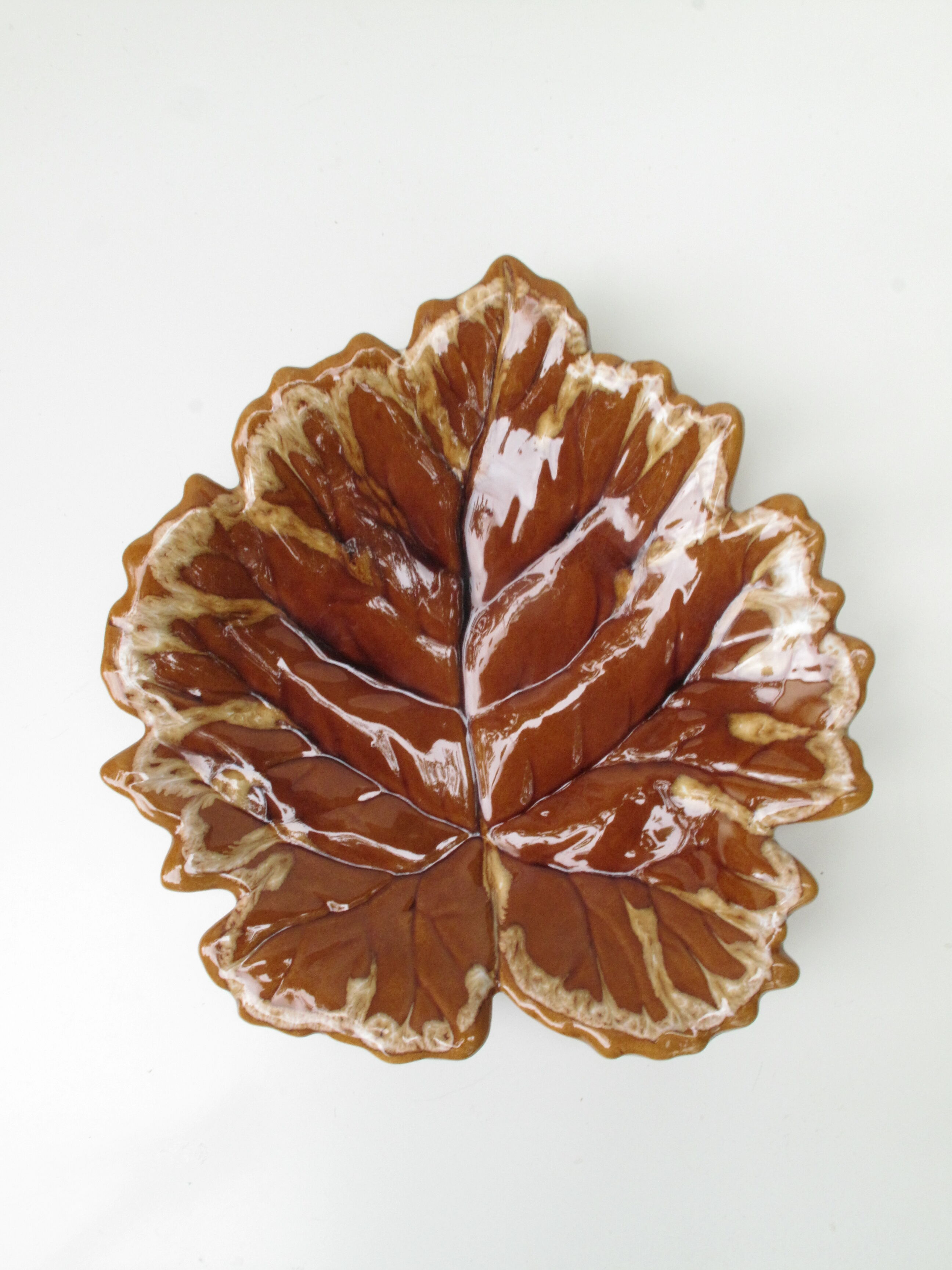 Vallauris vintage ceramic leaf pocket tray