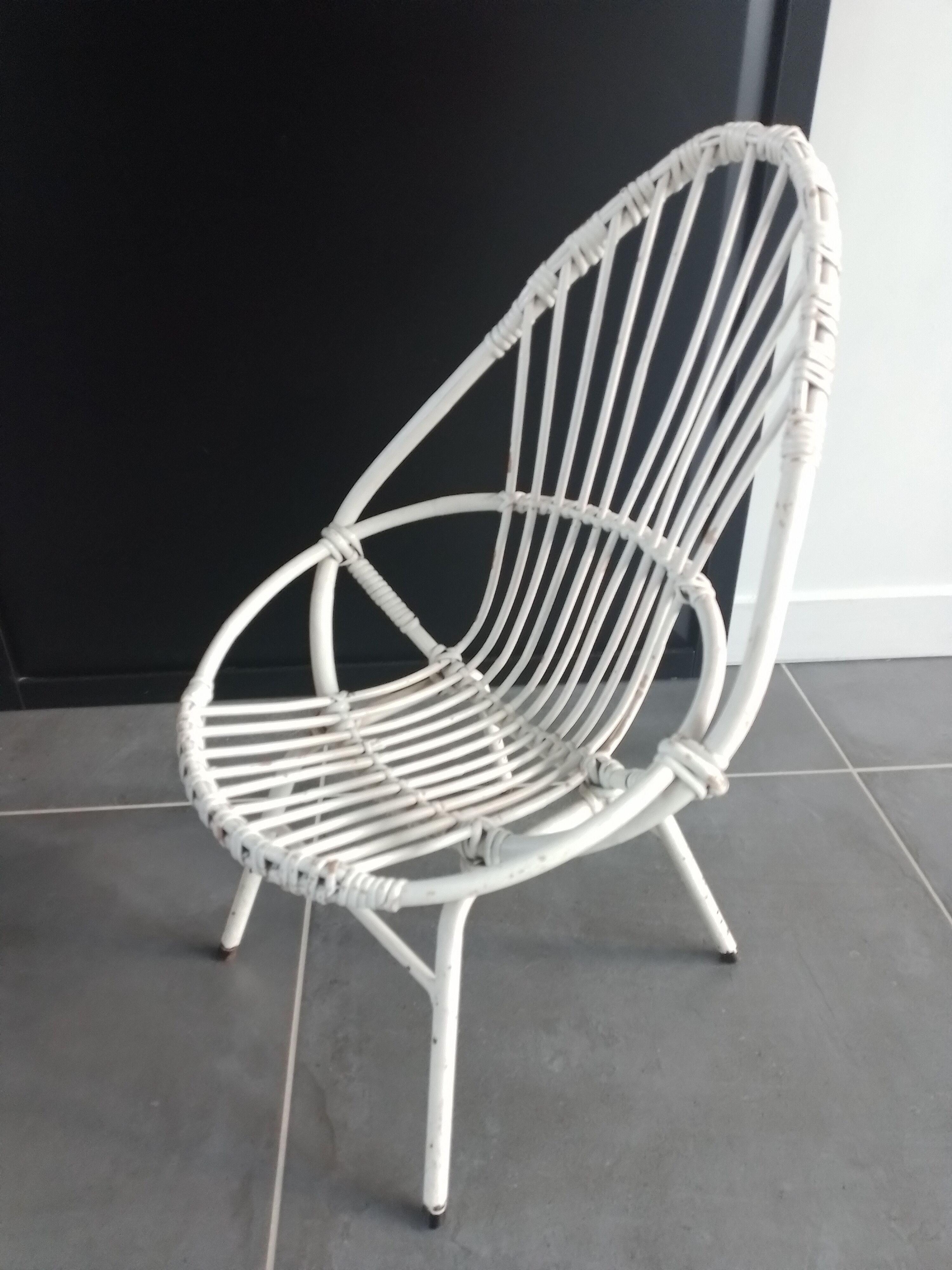 Vintage 70' rattan chair