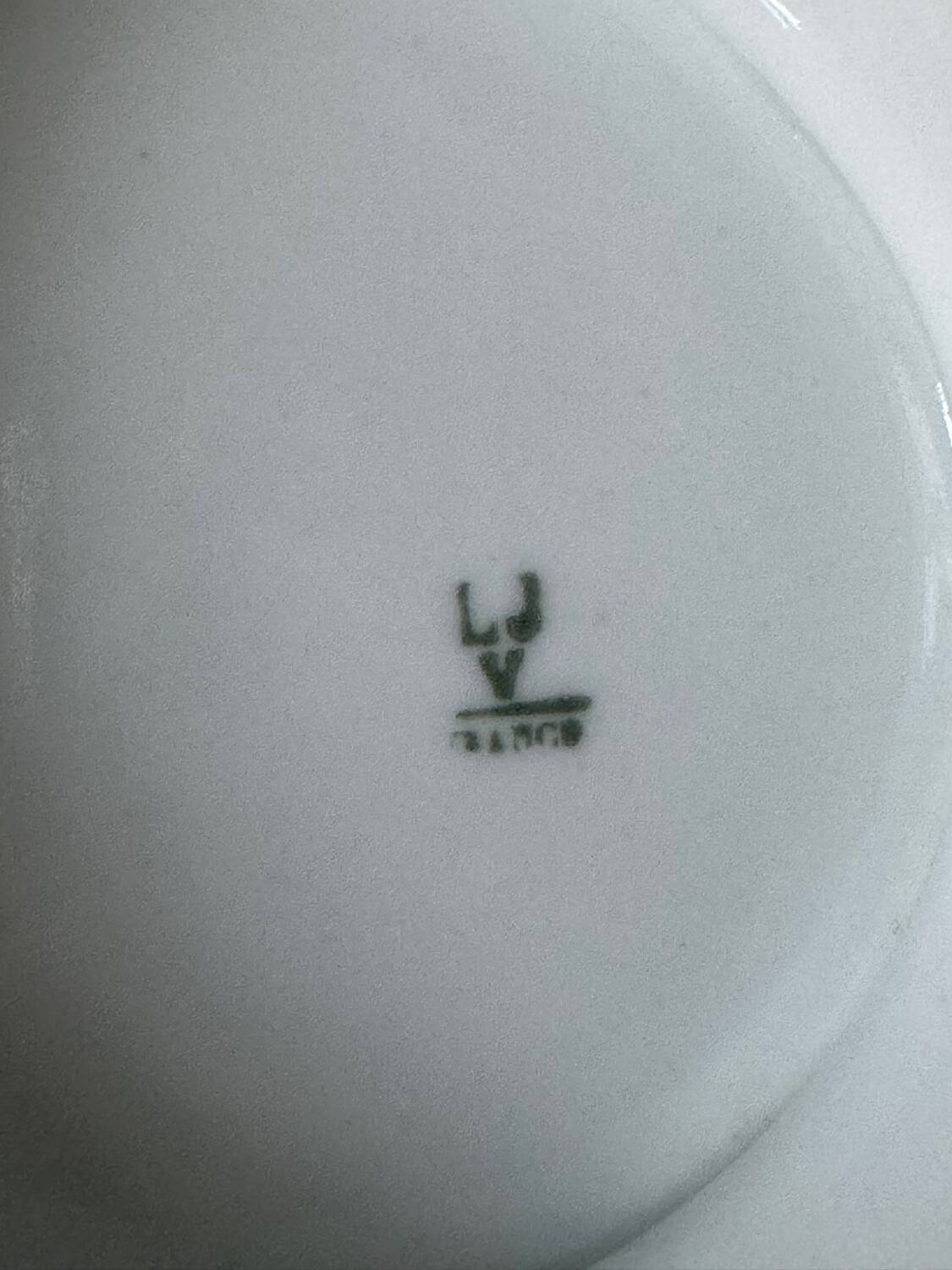 4 plats en porcelaine de Limoges Jules Vieillard XIXème