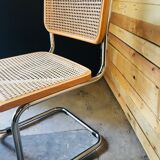 Chair model cesca B32 design by Marcel Breur