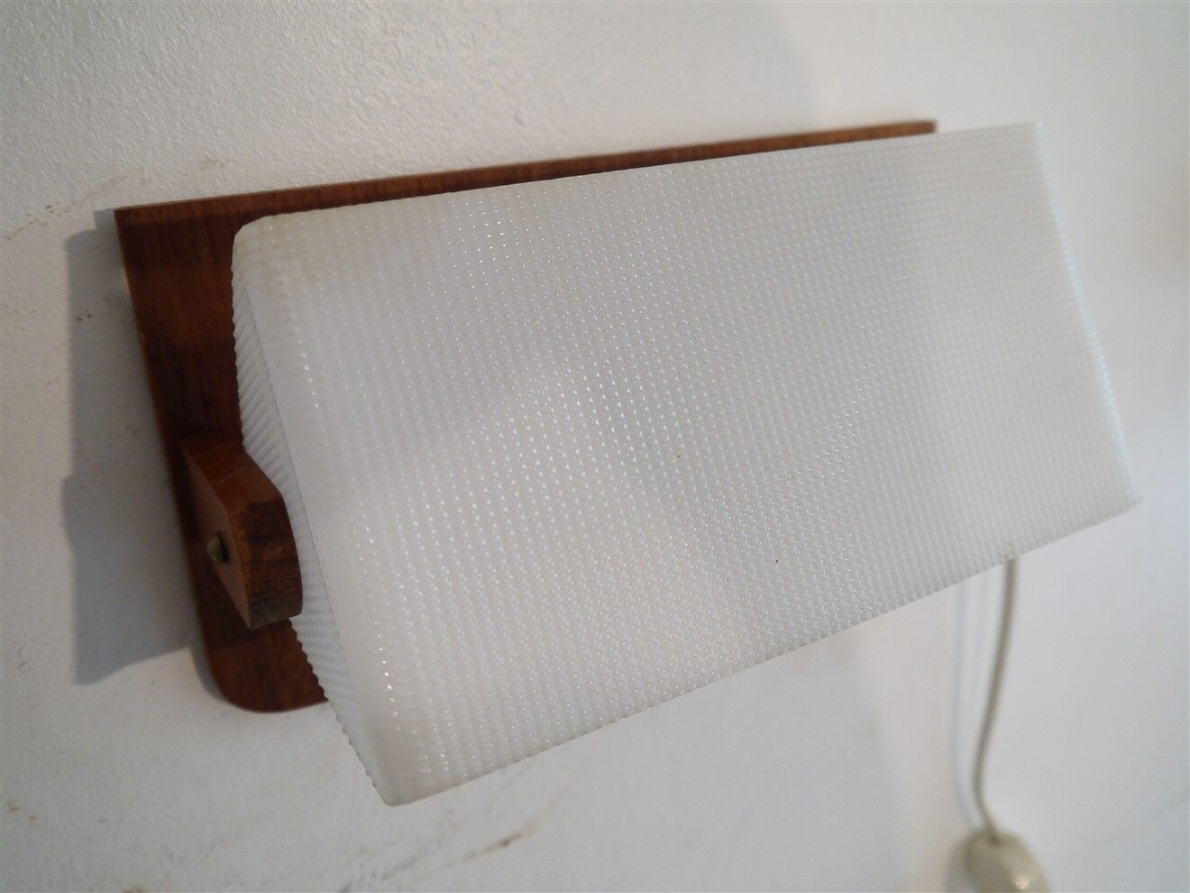 Pair of Scandinavian wall lamps in teak and acrylic 1970
